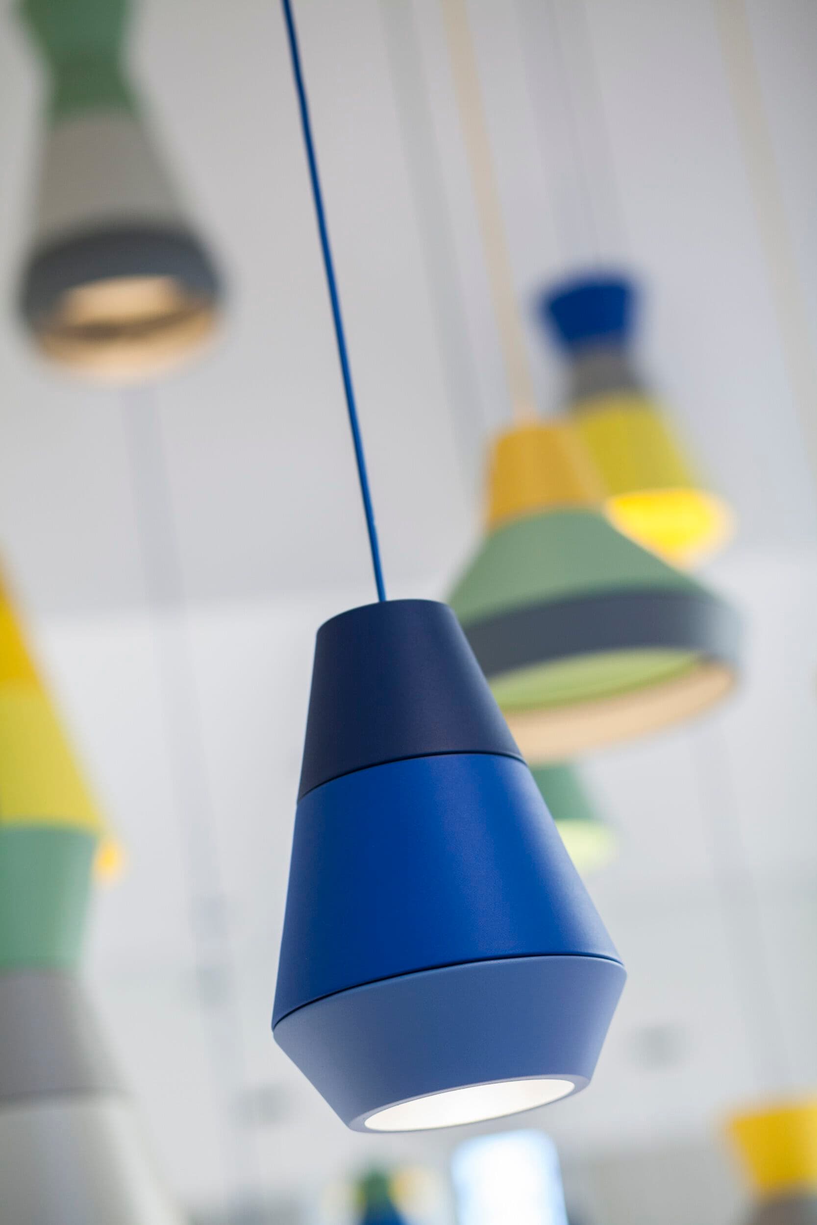 Grupa
ILI ILI LA LAVA
Modular pendant lamp