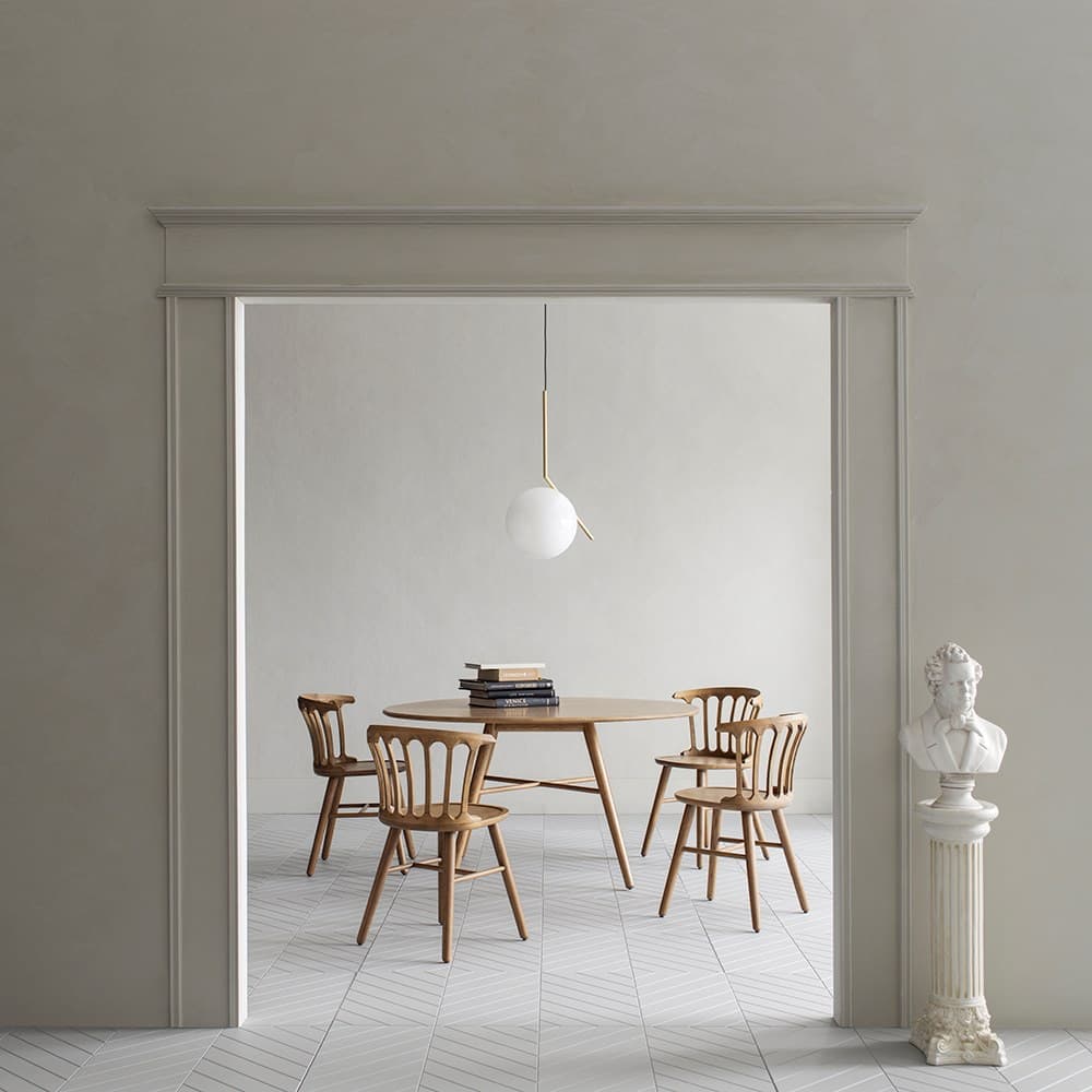 Hans K
SAN MARCO 690
Round oak table