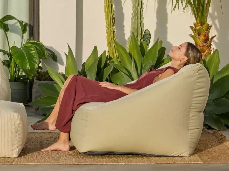 HAPPERS STUDIO
WIND
Fabric garden armchair with removable cover