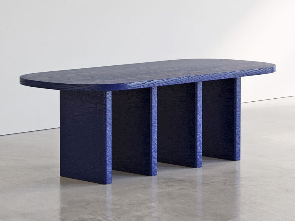 Hermhaus
BUG
Wooden dining table