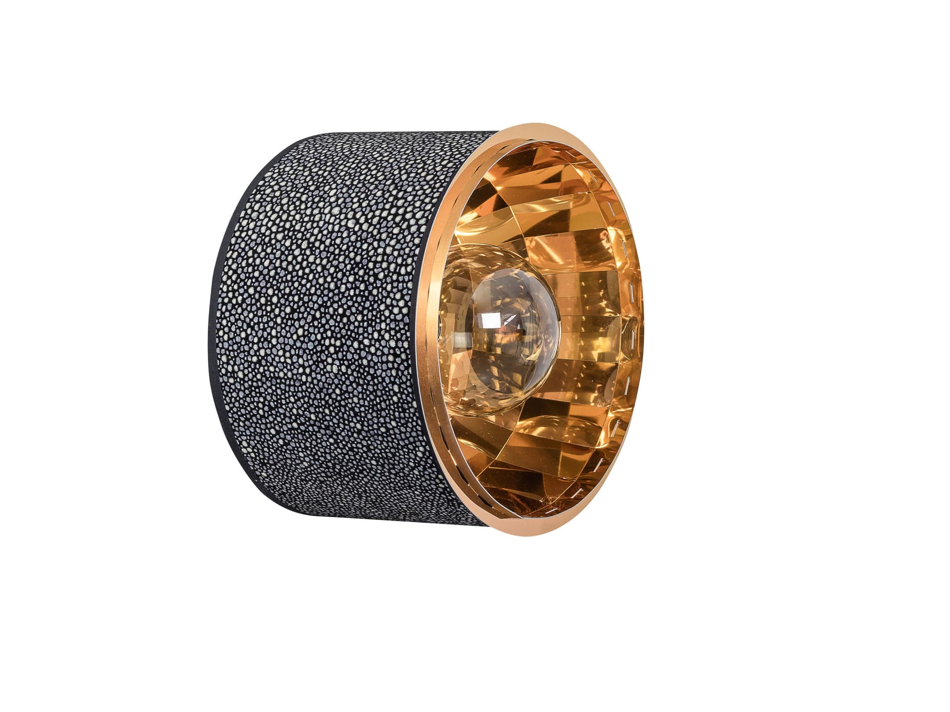 Hind Rabii
REFLECTOR WALL
LED glass and aluminium wall light