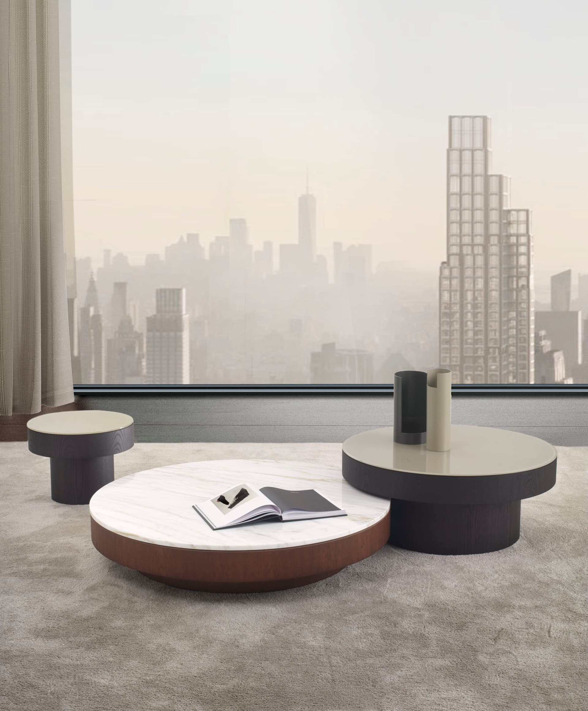 i 4 Mariani
DOT
Round marble central coffee table