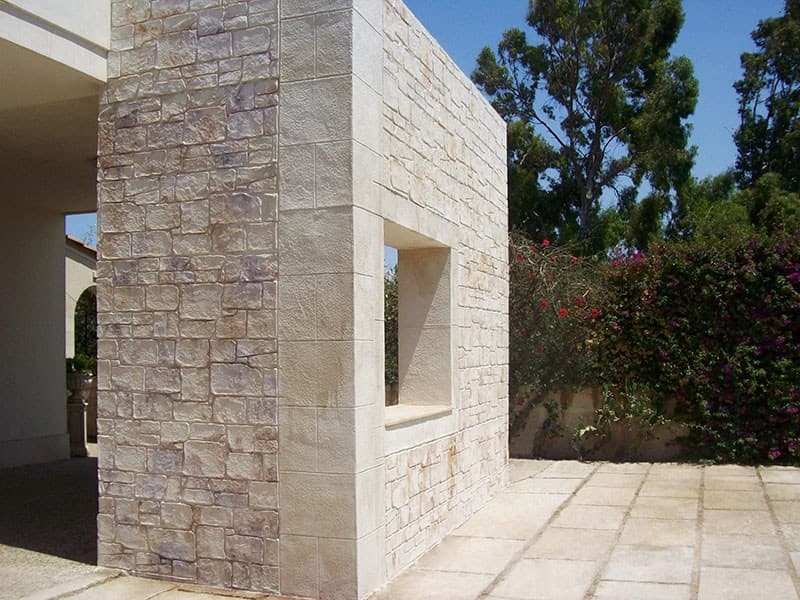 IDEAL WORK
IDEAL WALL
Cement wall tiles with stone effect