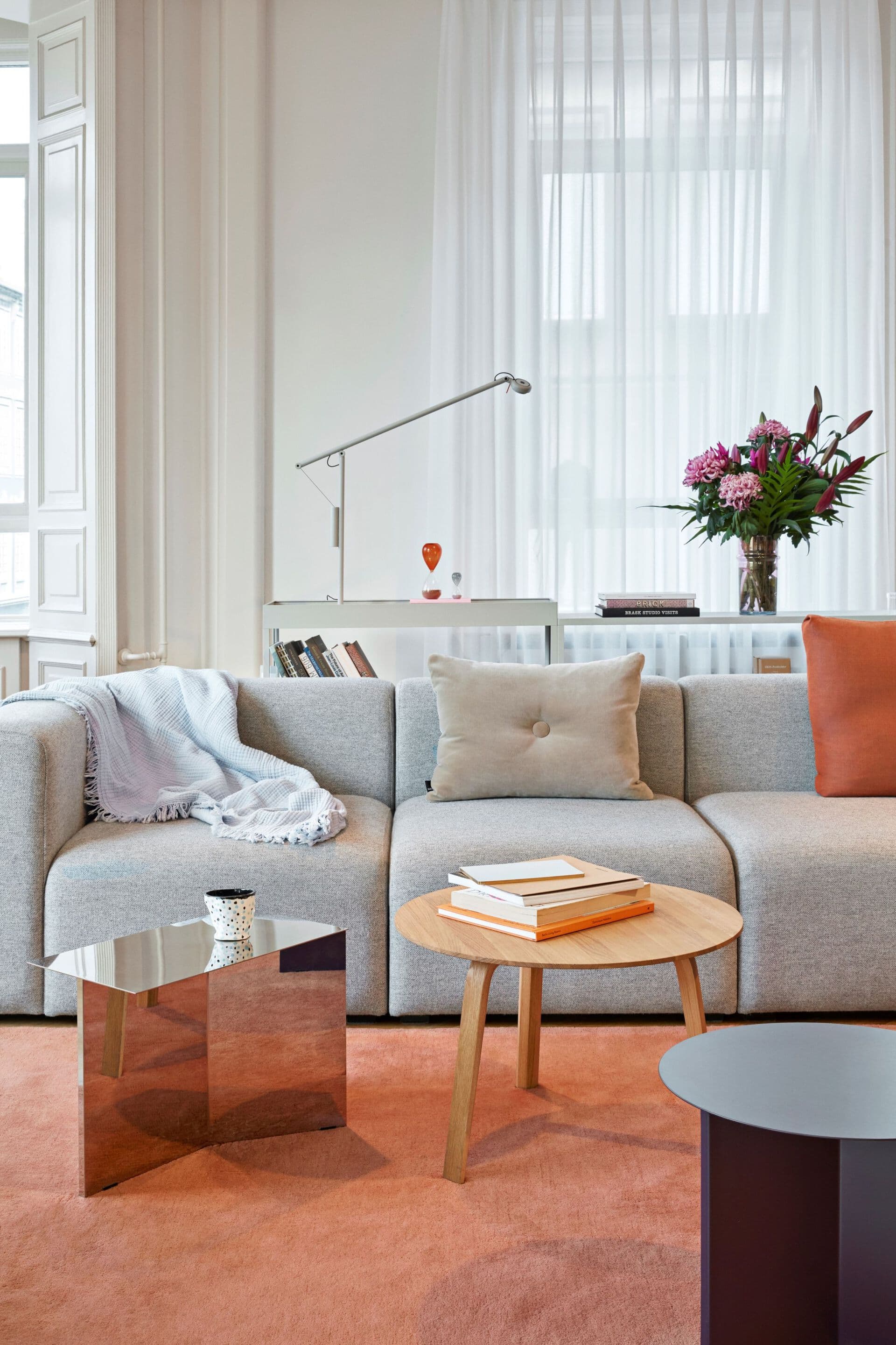 In Stock
HAY - SLIT OBLONG
Rectangular steel coffee table