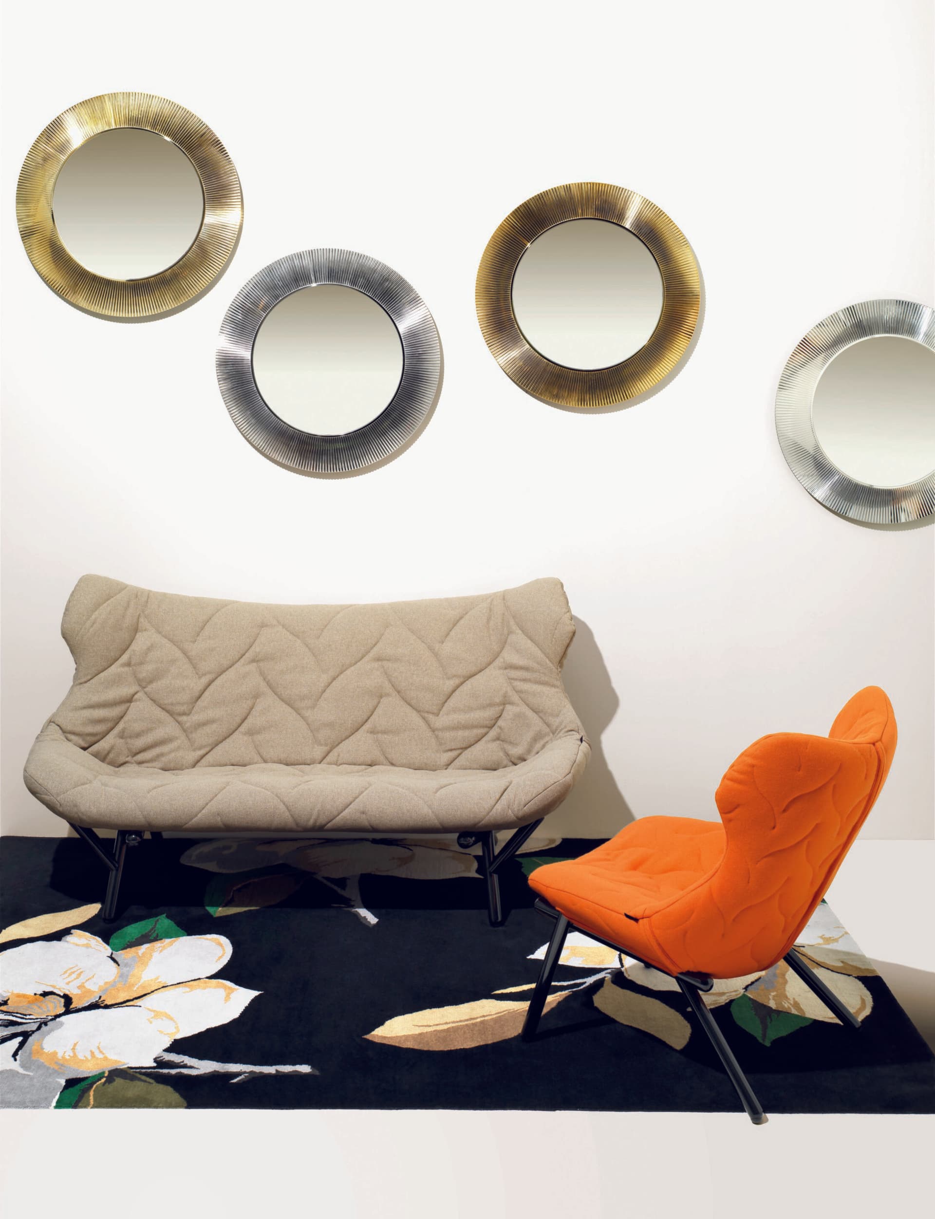 Kartell
FOLIAGE
2 seater velvet sofa