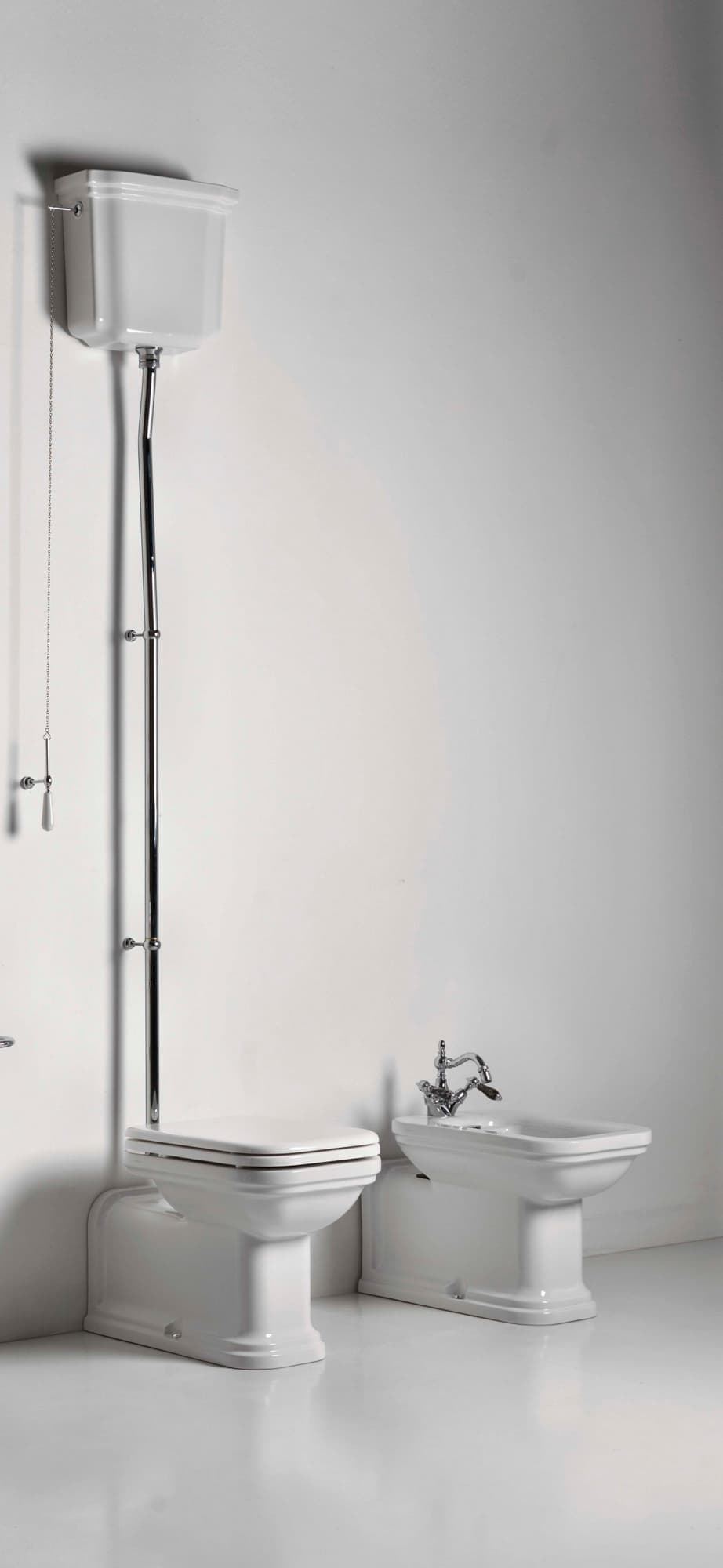 Kerasan
WALDORF 4180
External ceramic WC cistern