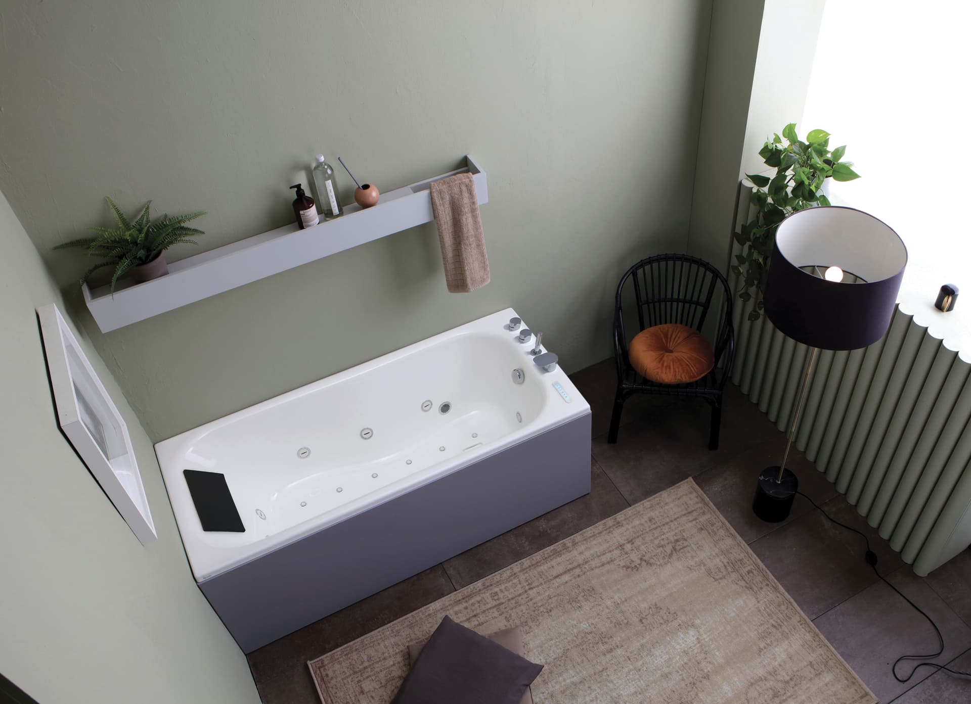 Kinedo
COROLLA
Hydromassage rectangular bathtub