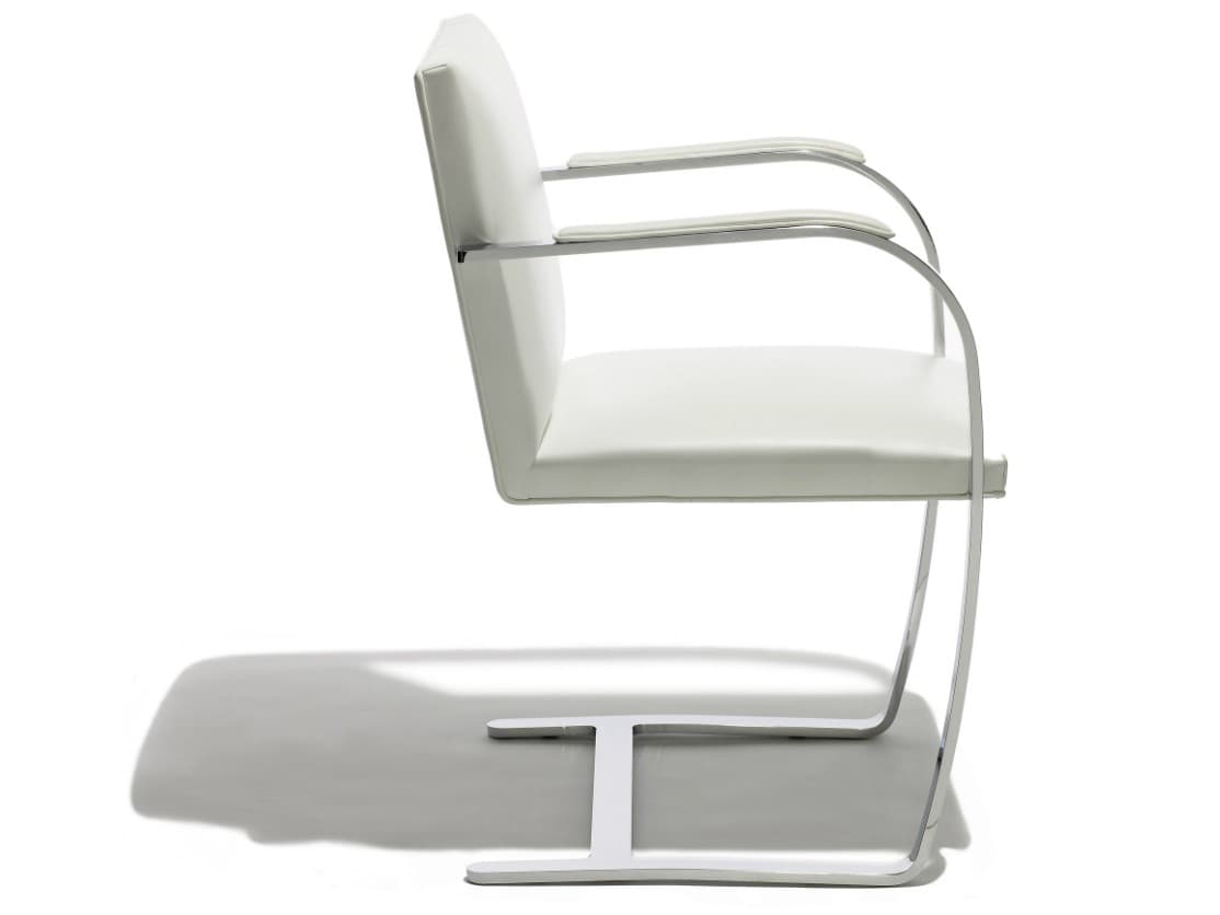 Knoll
BRNO CHAIR - FLAT
Cantilever upholstered chair with armrests