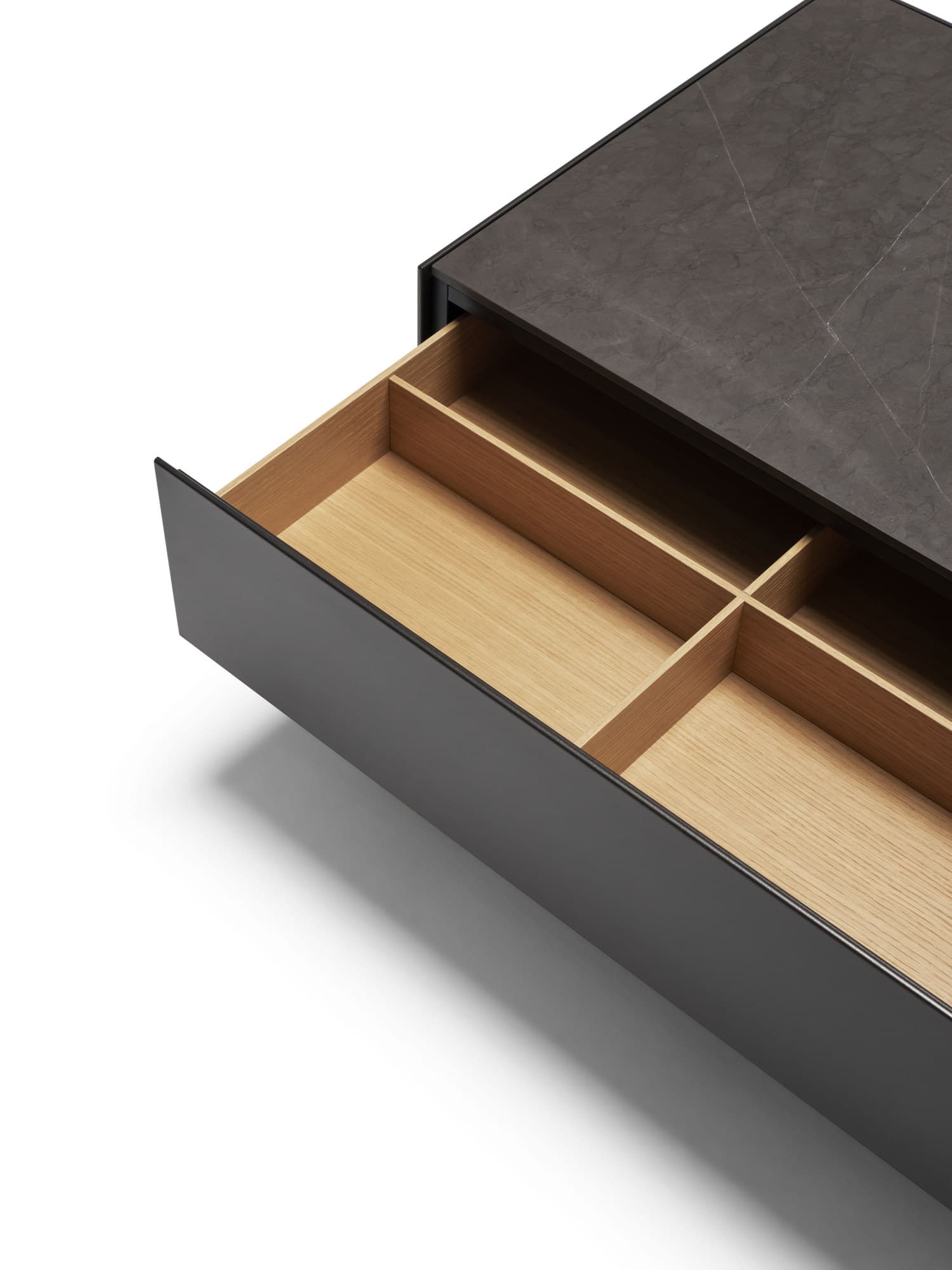 Knoll
MATIC
Sideboard with drawers