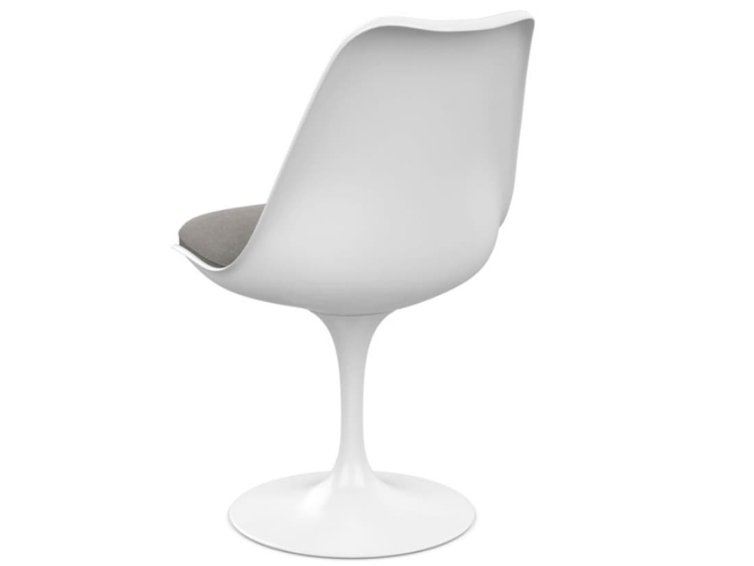 Knoll
TULIP
Glass-fibre chair with padded seat