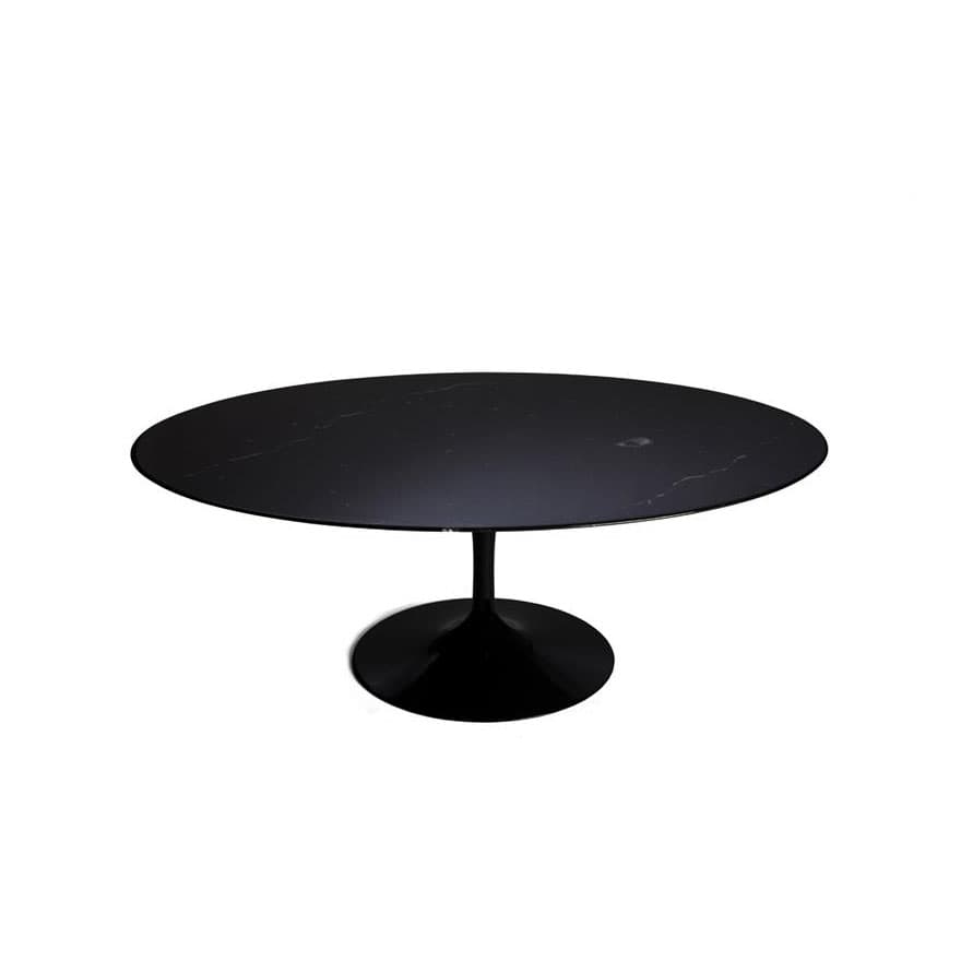 Knoll
TULIP
Oval marble coffee table