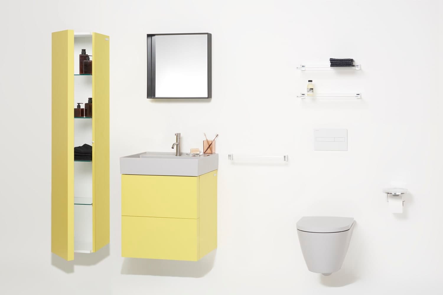 Laufen
KARTELL • LAUFEN
Rimless wall-hung toilet