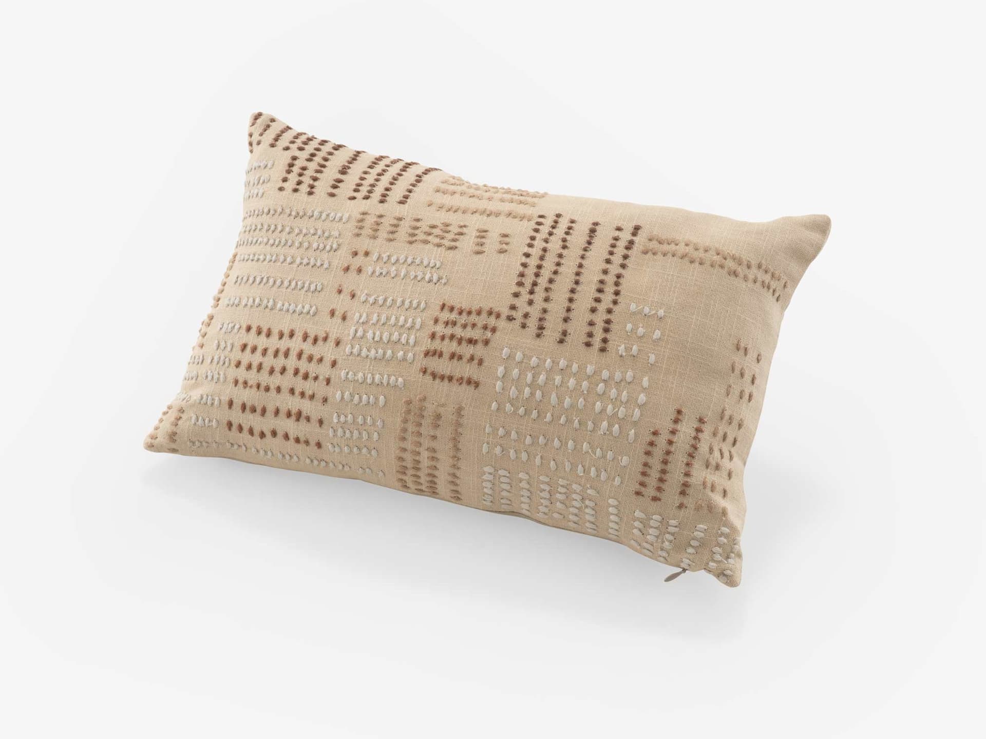 Ligne Roset
SASHIKO
Rectangular embroidered cotton cushion
