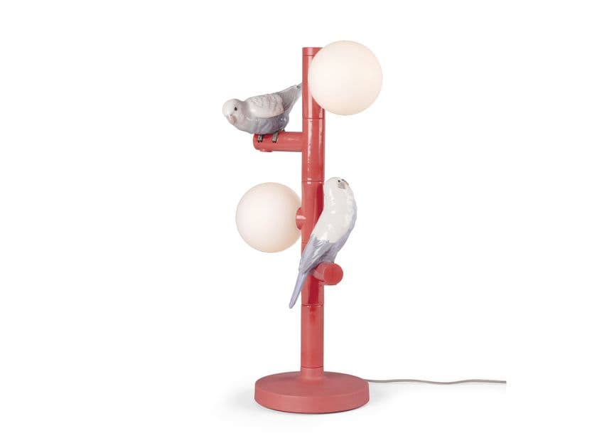 Lladró
PARROT LIGHT
Porcelain table lamp