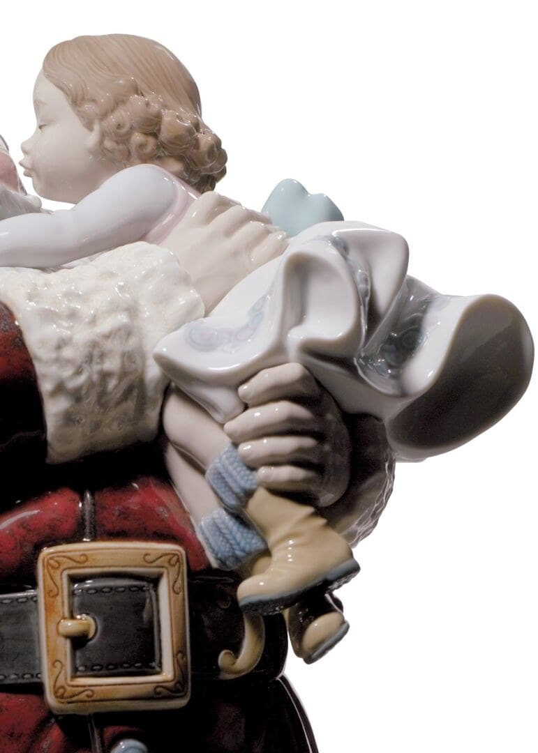Lladró
SANTA I'VE BEEN GOOD!
Porcelain decorative object