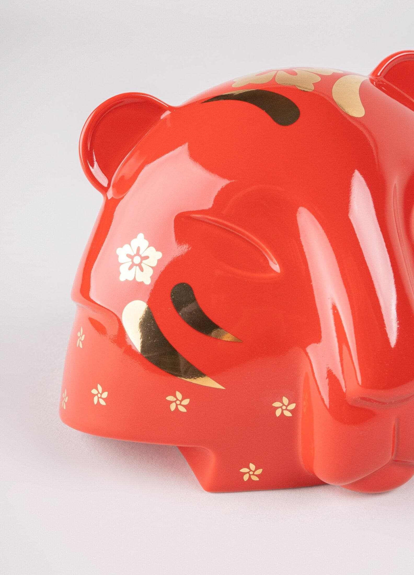 Lladró
THE TIGER
Porcelain decorative object