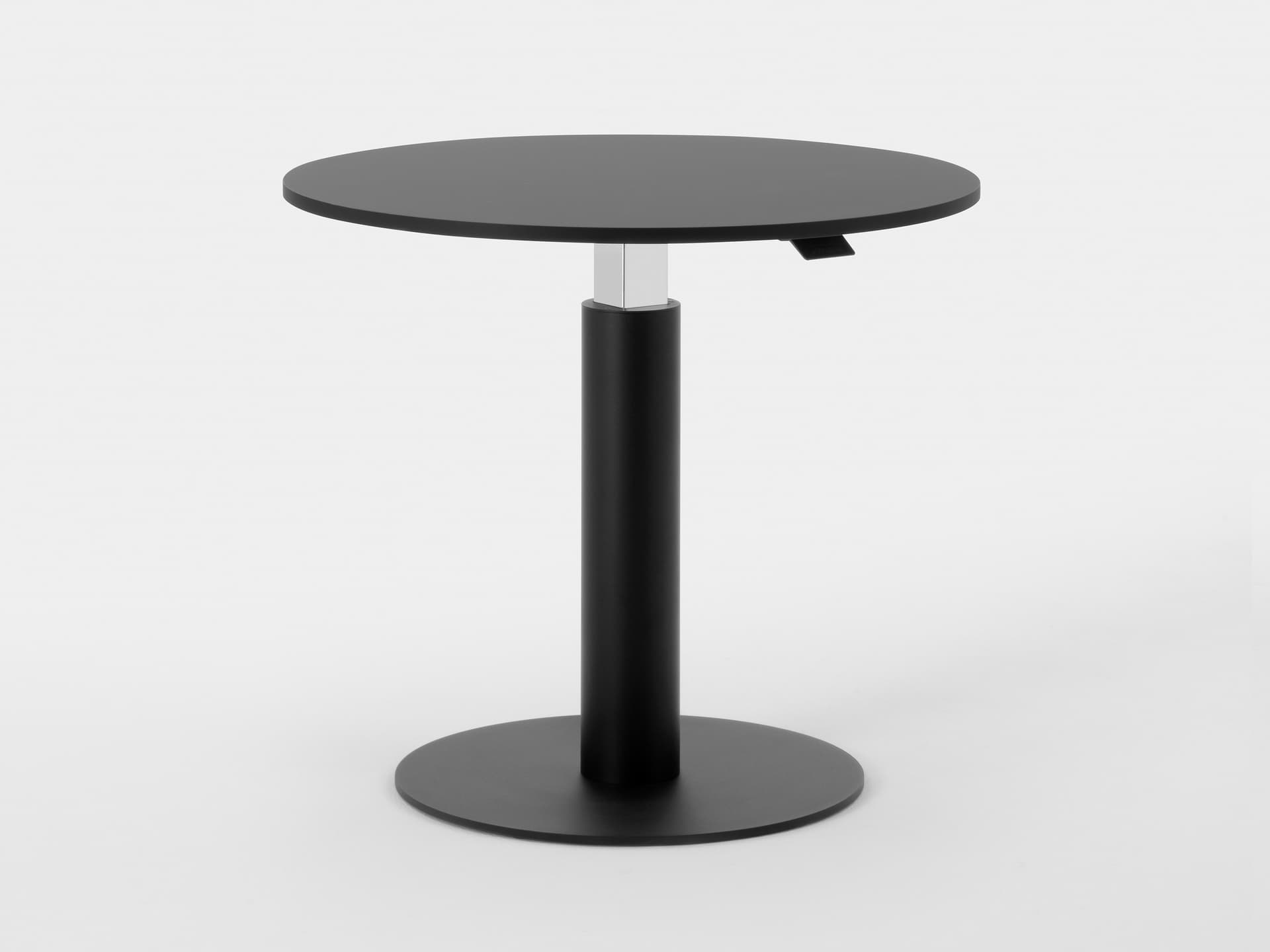 Mara
FOLLOW BREAK ROUND
Round height-adjustable table