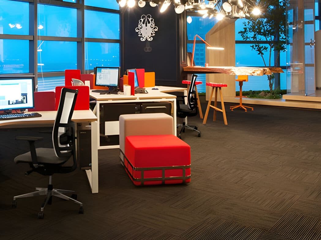 MATSU
SINGLAX
Wool lobby chair without armrests
