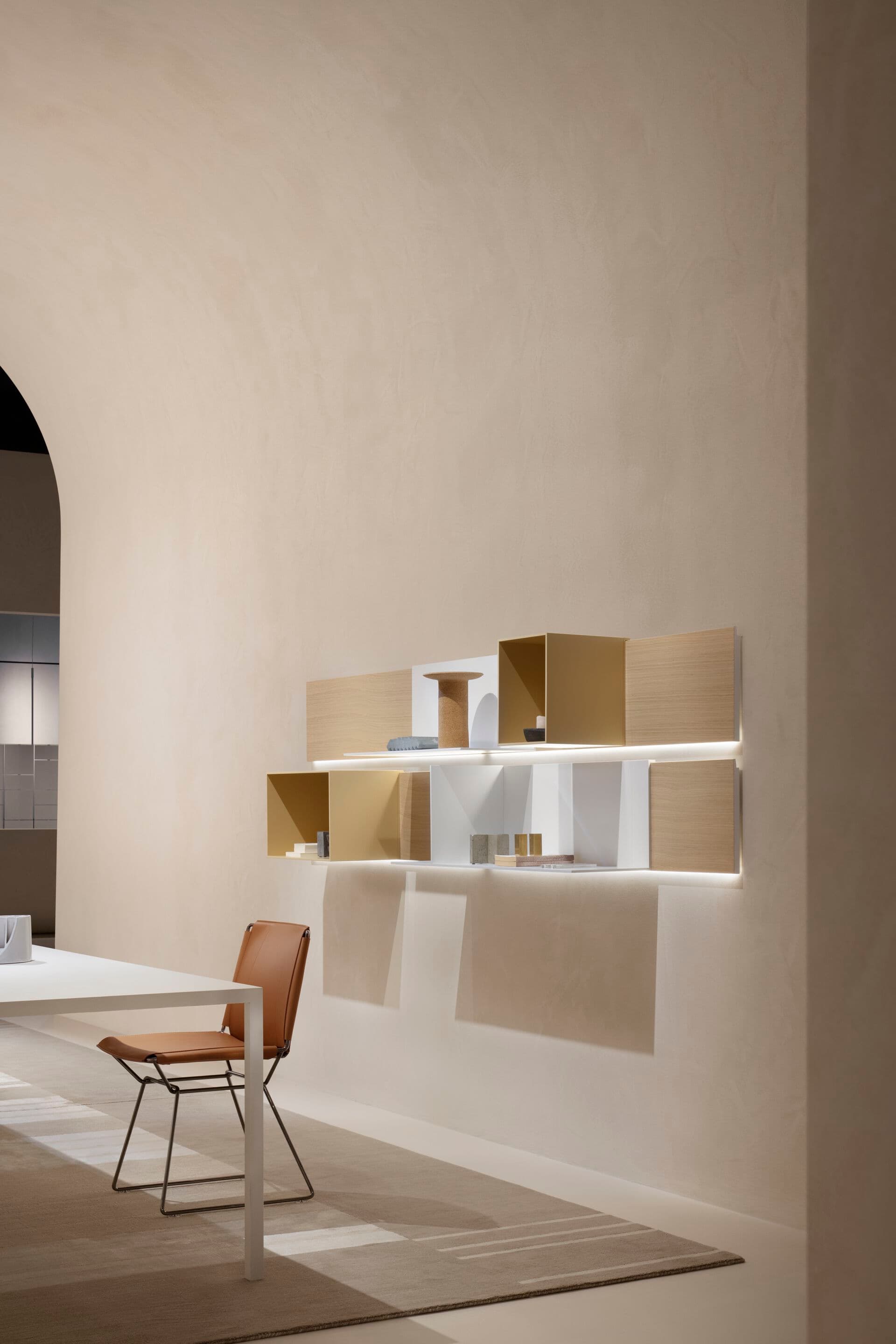 mdf italia
PENTAGRAMMA
Sectional modular bookcase