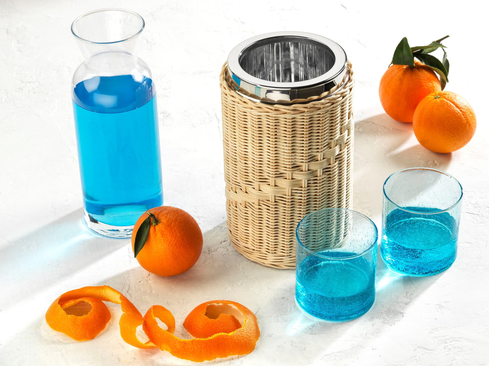 Mila Maurizi
PRIMULA
Woven wicker bottle rack