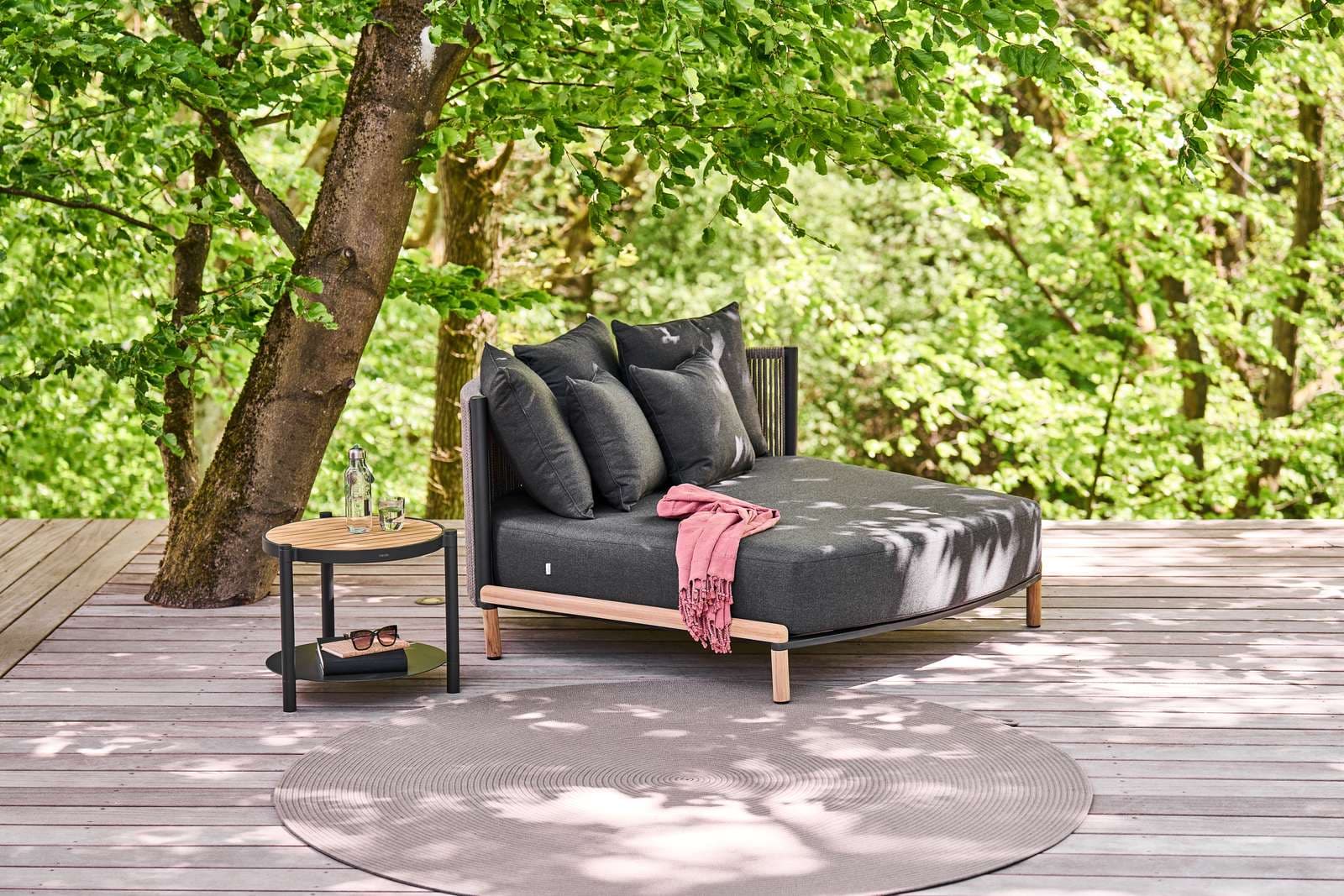 Mindo
MINDO 107
Sunbrella® garden bed