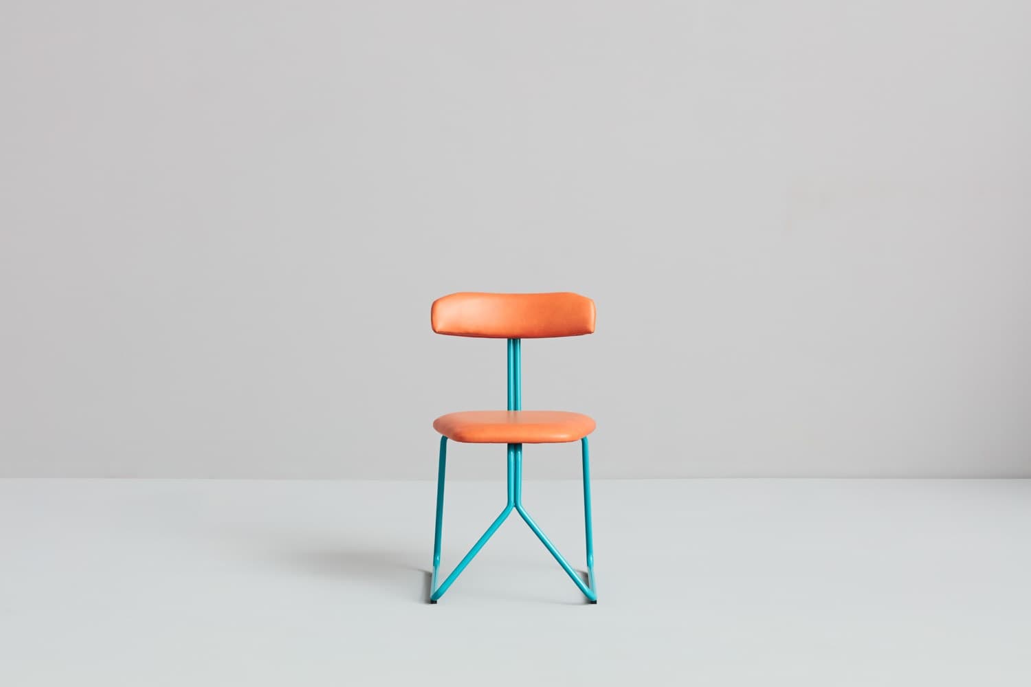 Missana
RIDER
Sled base iron chair