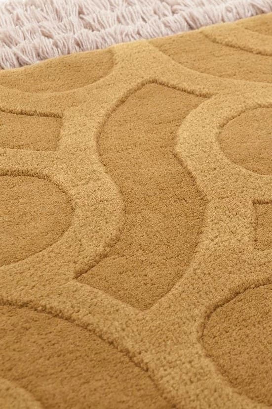 Mohebban
TWIGGY HONEY
Hand-tufted rectangular wool rug