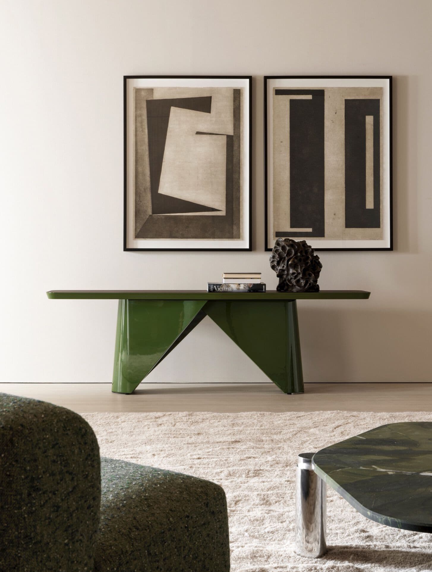 Molteni & C.
PENELOPE
Wooden console table