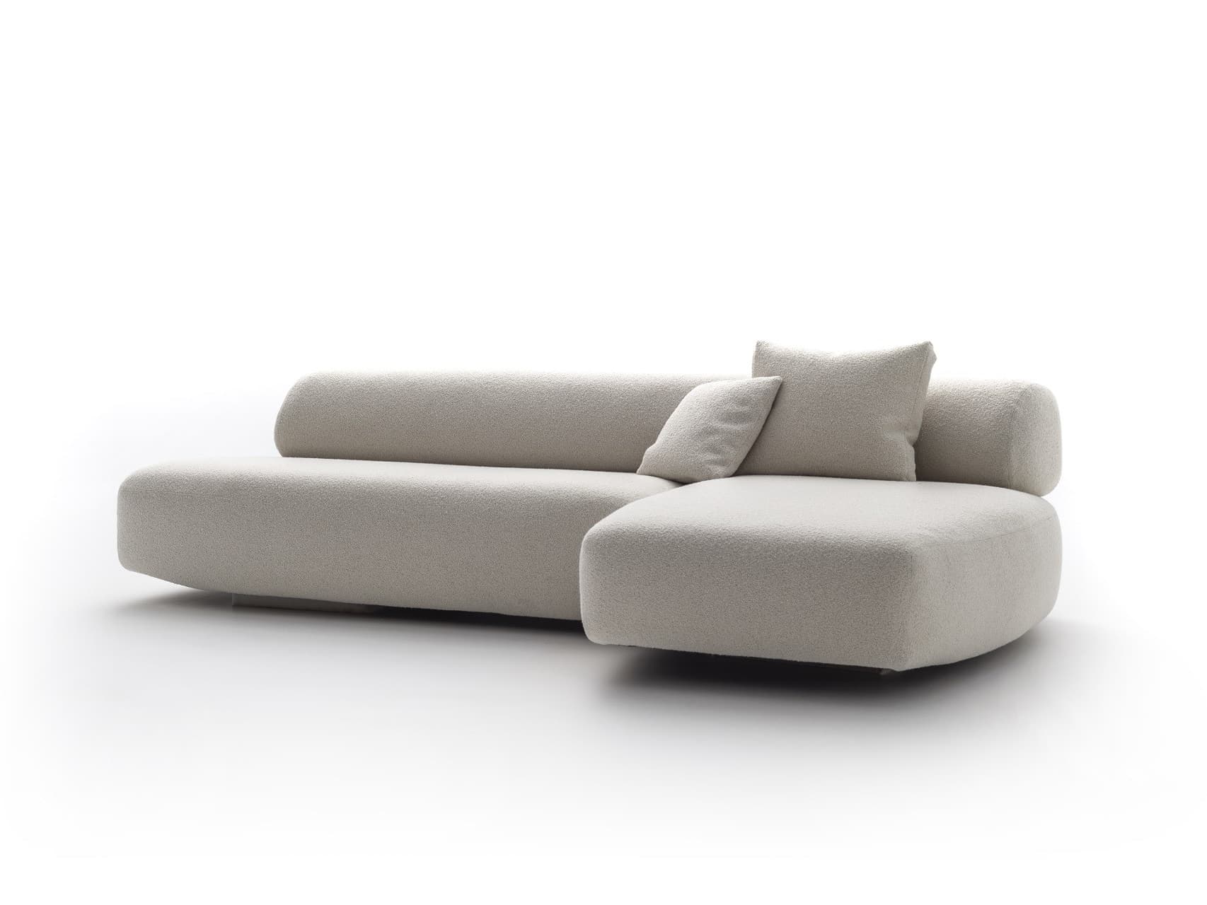 Moroso
GOGAN
Fabric sofa with removable cover