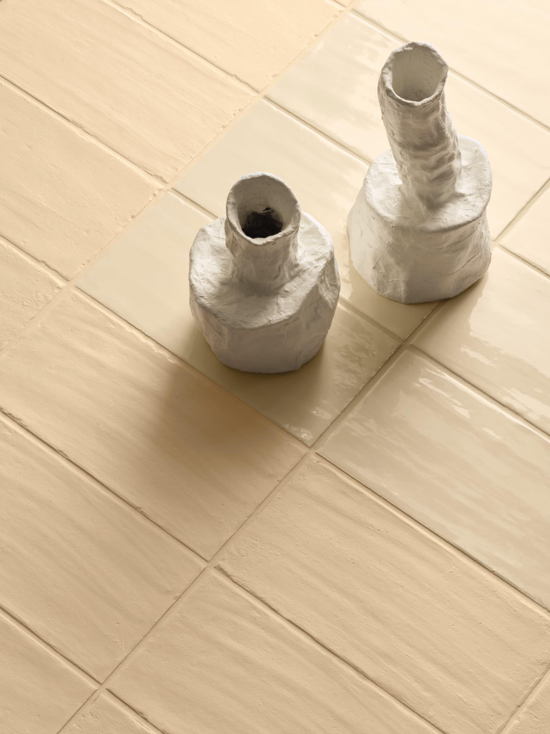 Mutina
PLAIN TILES SAND MATT
Porcelain stoneware wall/floor tiles