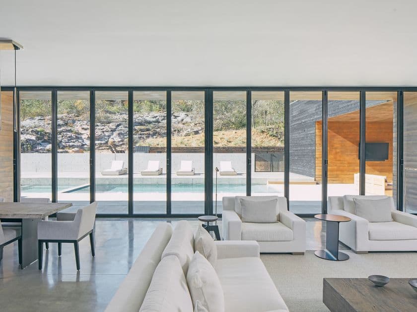 NanaWall
NW Aluminum 640
Aluminum Framed Folding Glass Wall