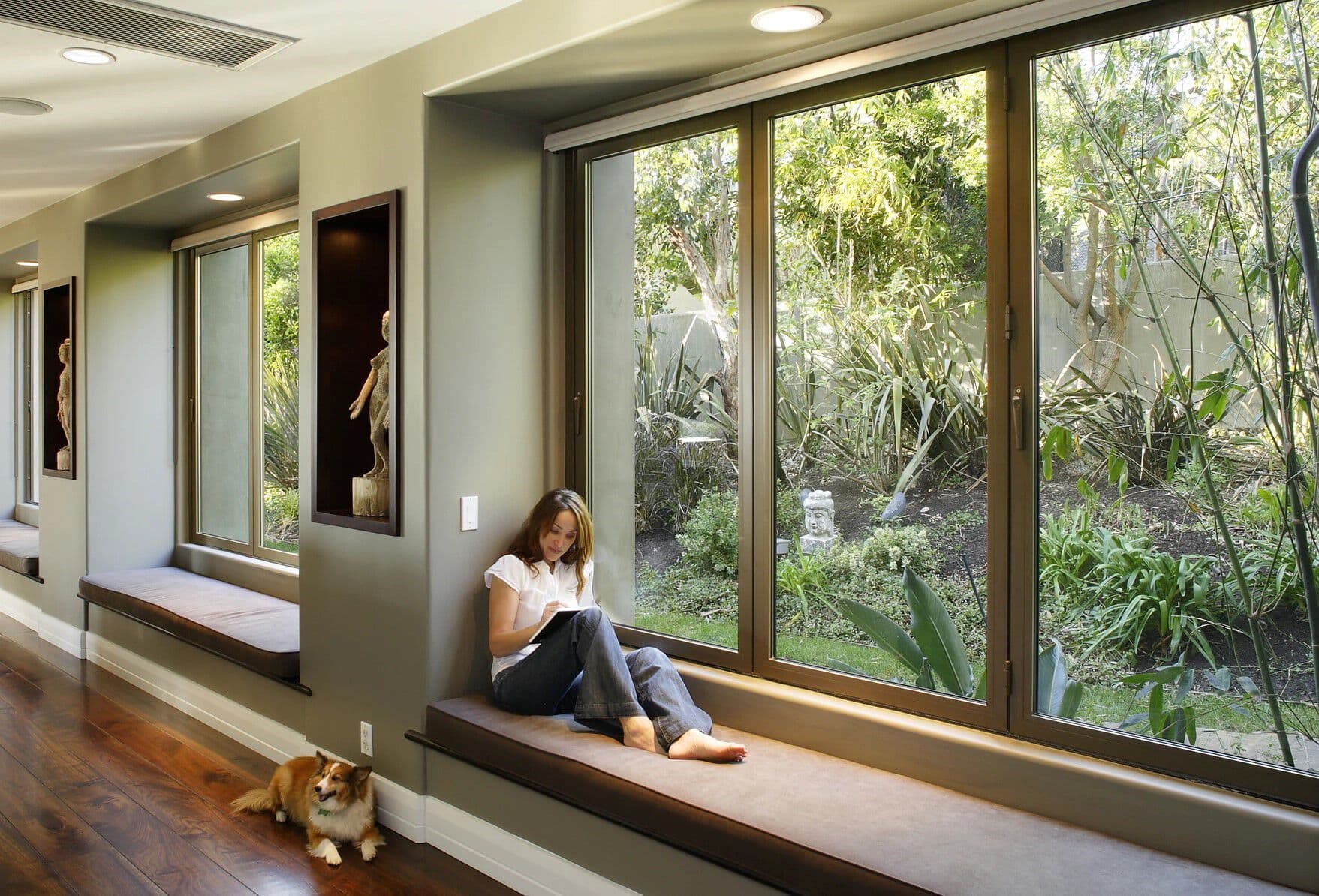 NanaWall
SL45
Aluminum Framed Folding Glass Wall for Specific Configurations