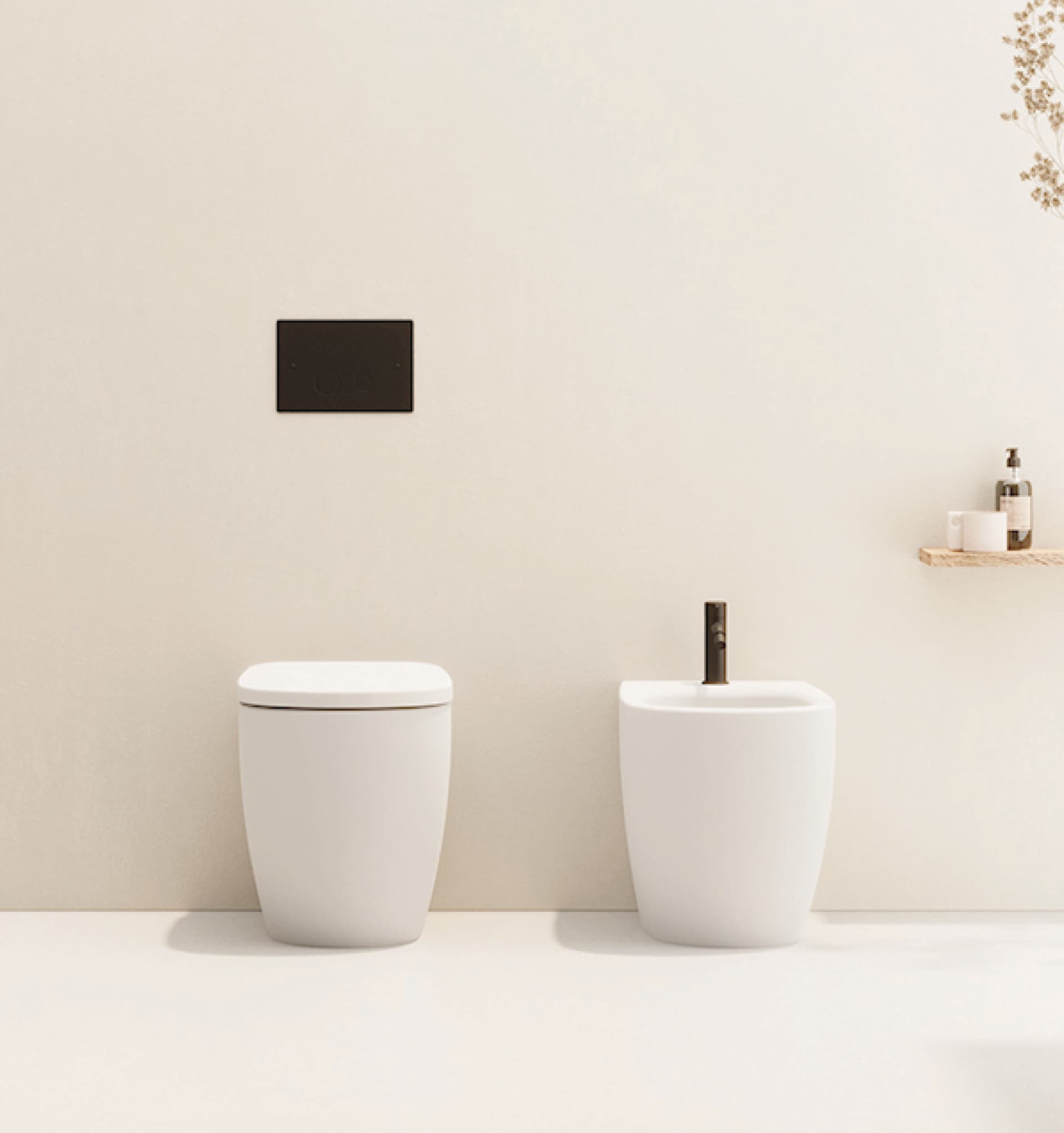 Nic
OVVIO
Floor mounted ceramic toilet