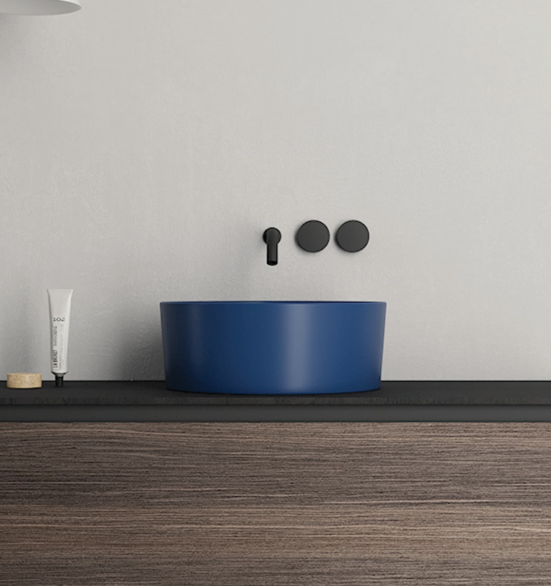 Nic
OVVIO VASO
Countertop round ceramic washbasin
