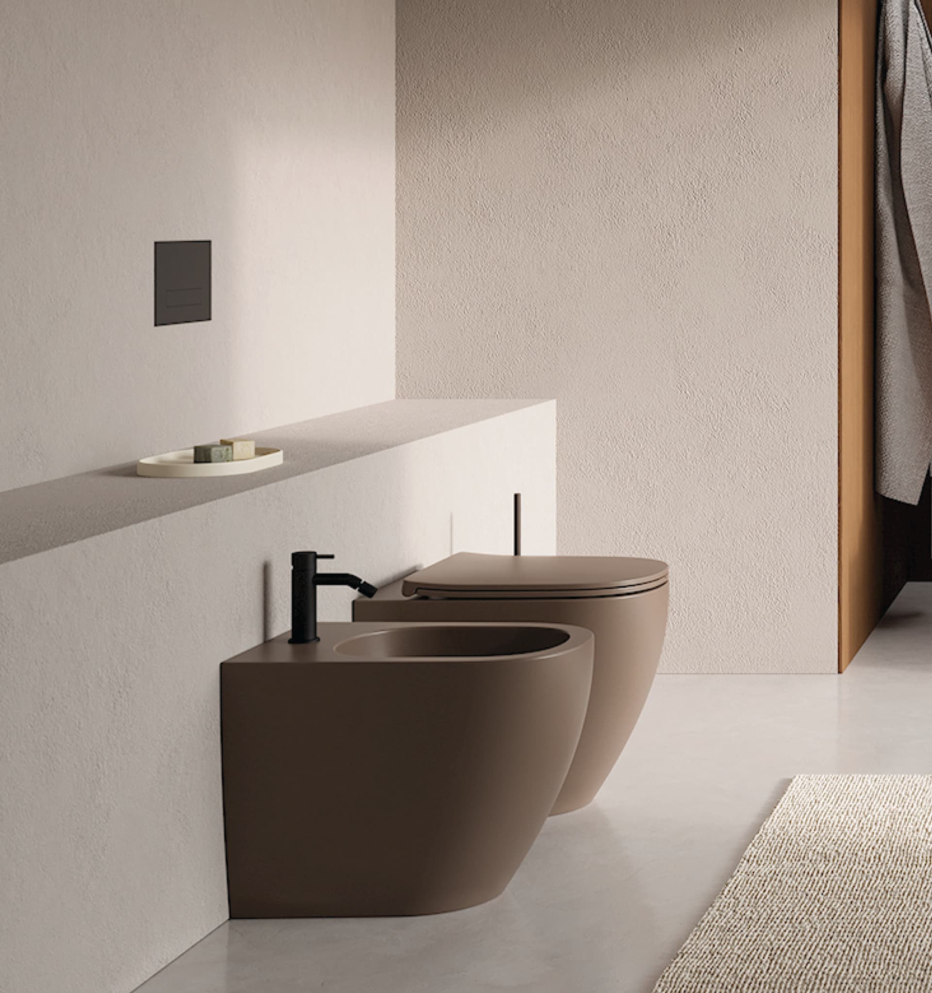 Nic
PIN
Floor mounted ceramic bidet