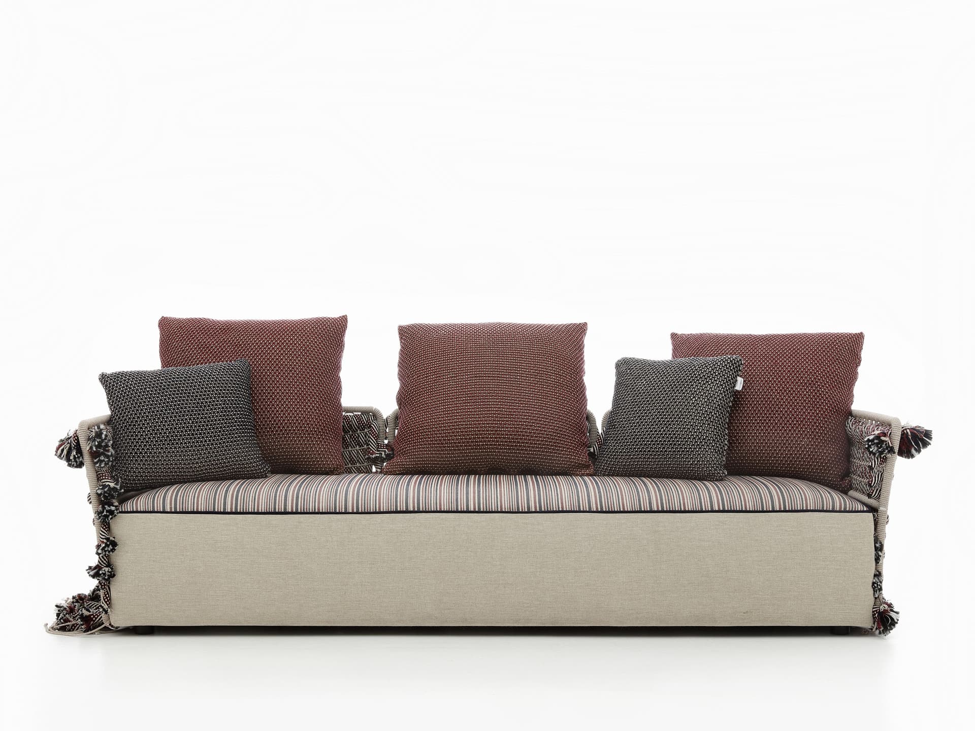 Nodo Italia
BRIQUE
3-seater rope sofa