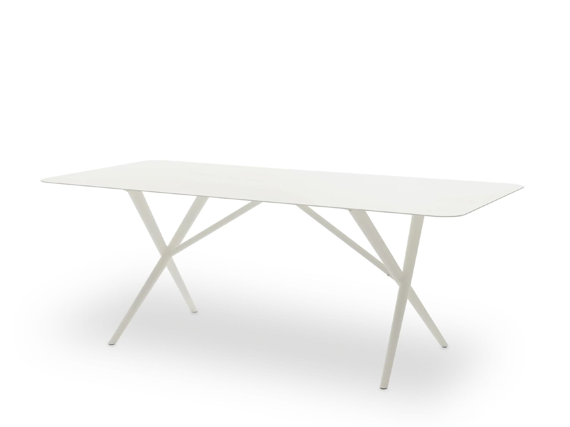 Nodo Italia
EVA
Rectangular powder coated aluminium garden table