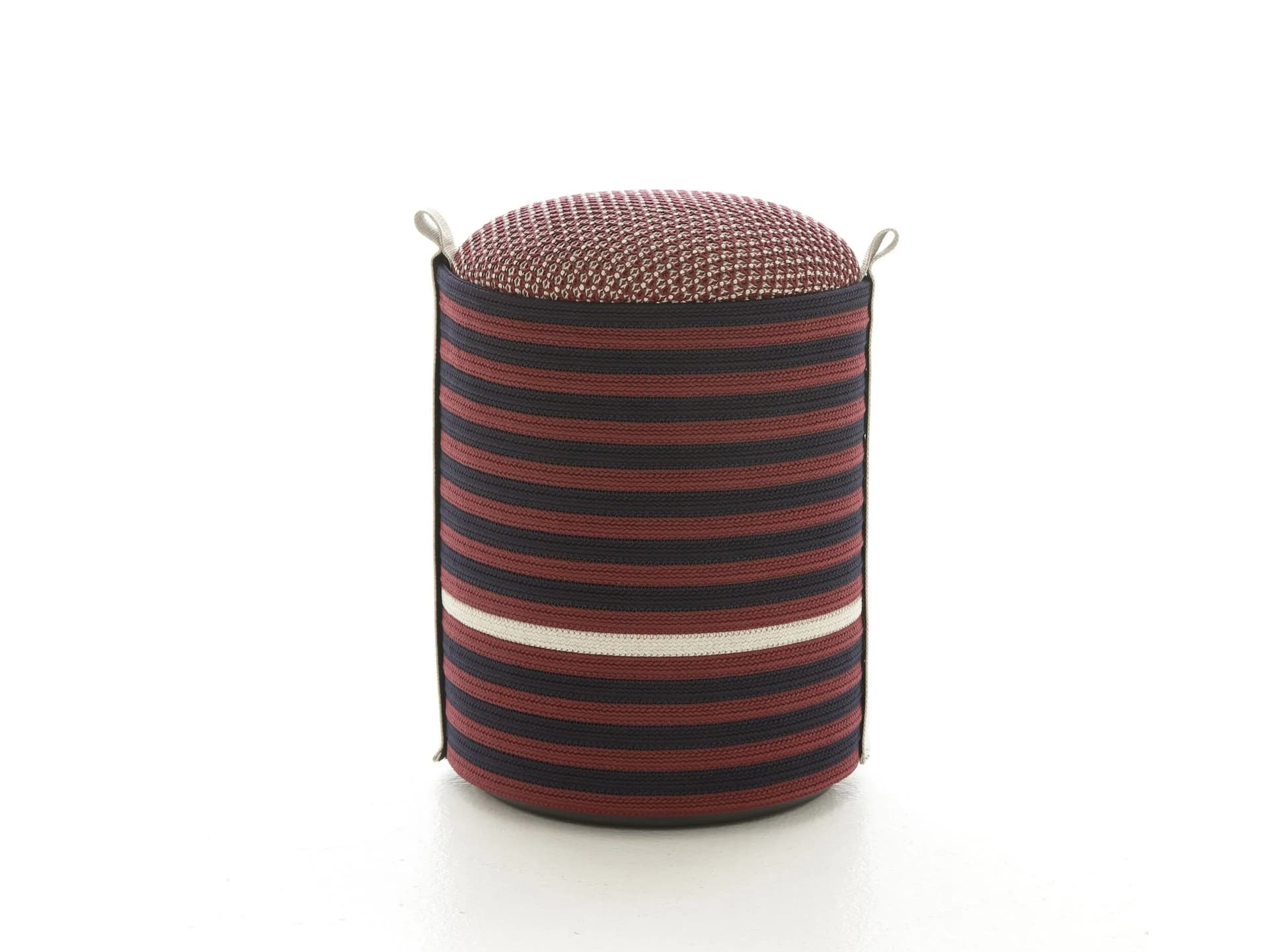 Nodo Italia
PHANTEON
Round fabric pouf