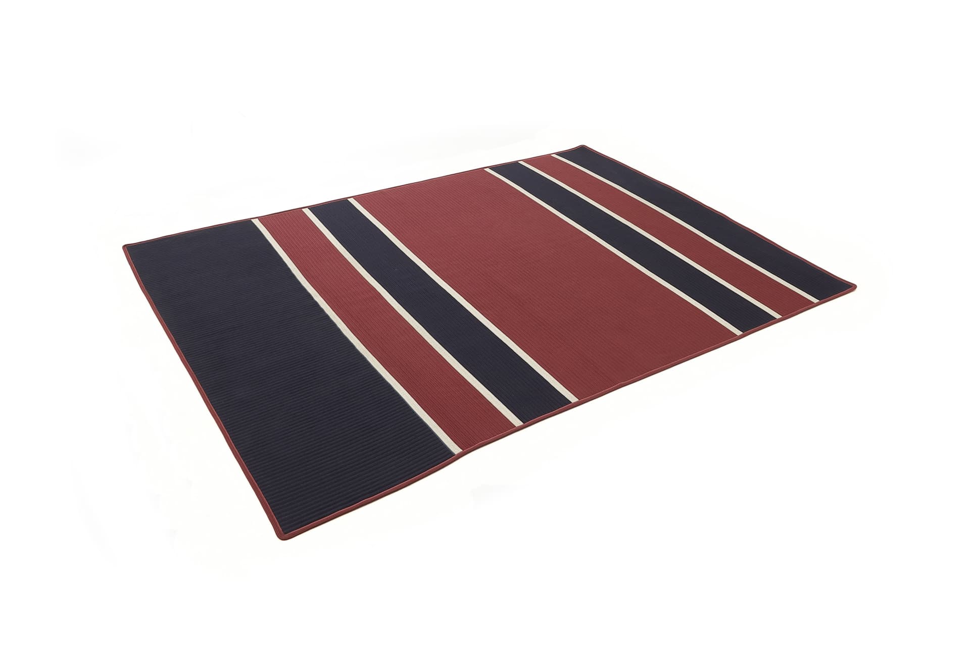 Nodo Italia
TAPPETO MARRAS + NODO VER 1
Striped rectangular handmade fabric rug