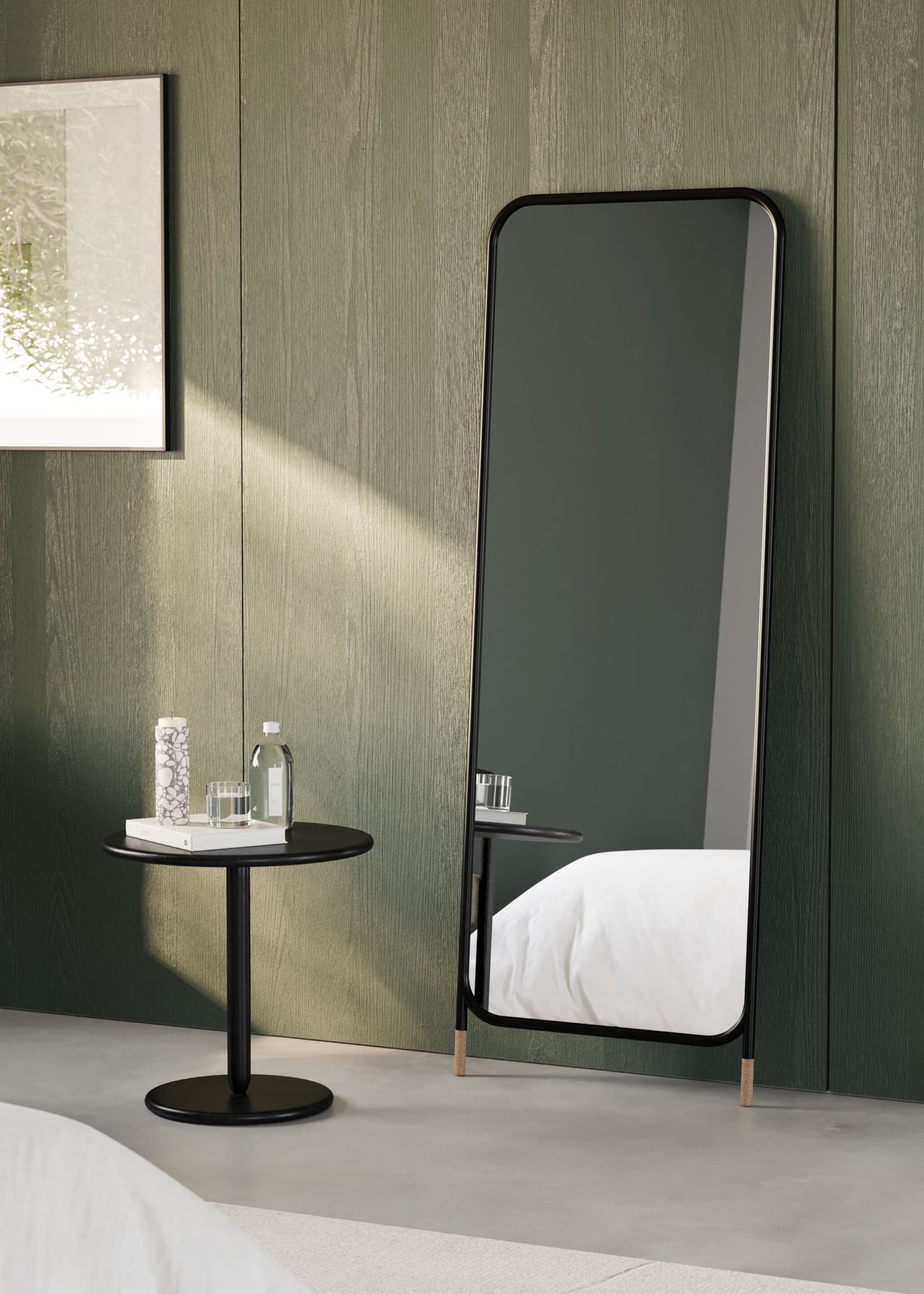 Omelette Editions
VERTICAL
Freestanding framed mirror