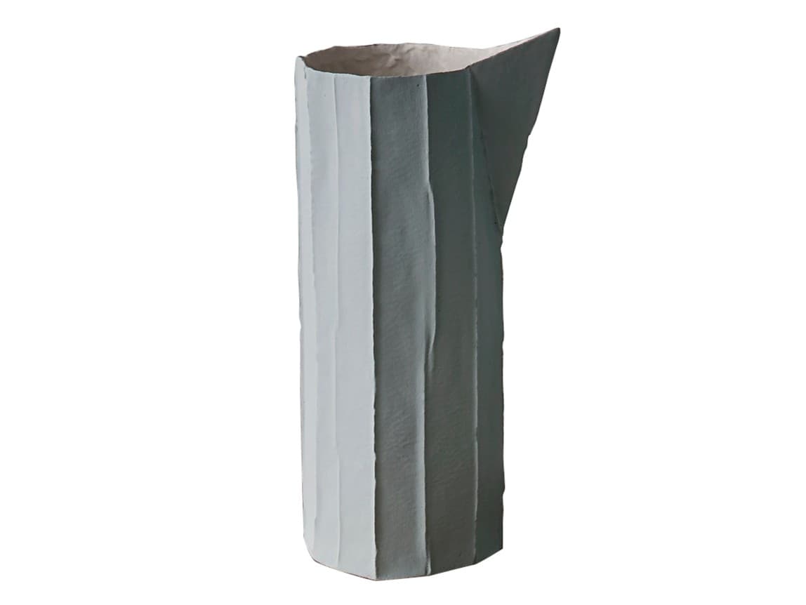 Paola Paronetto
TUCANO
Ceramic jug