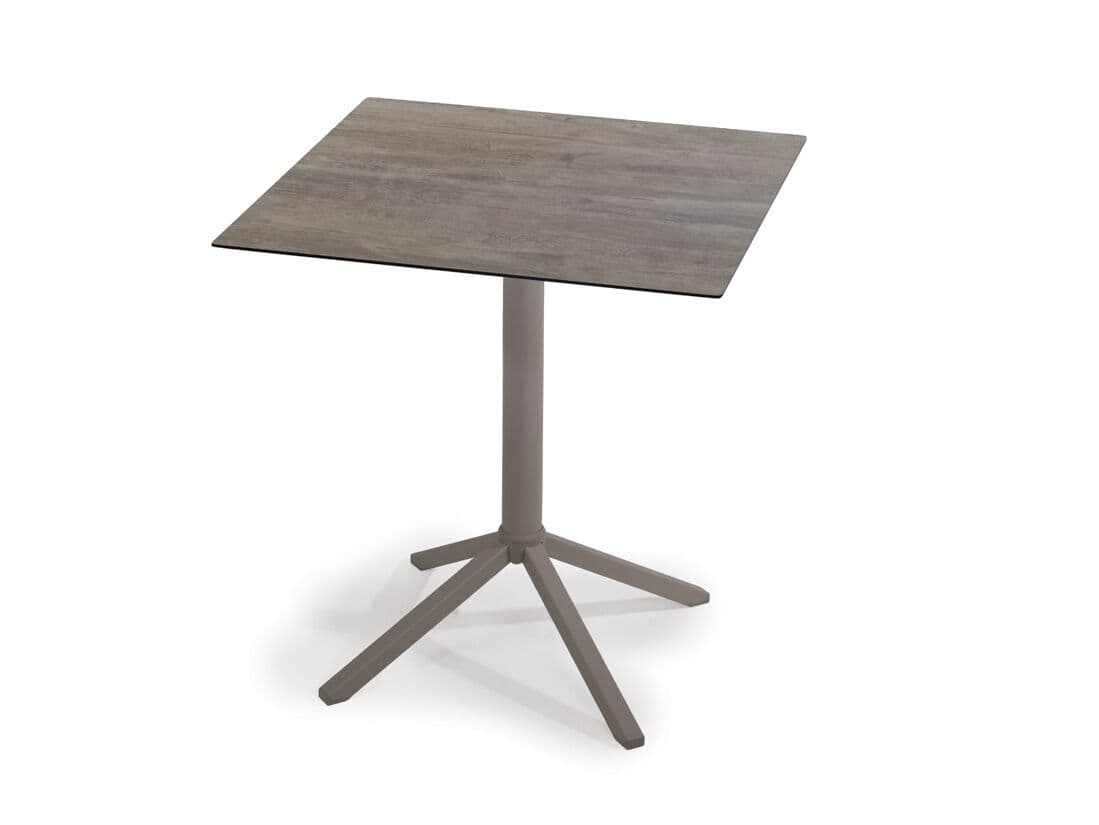 Papatya
TIME 306
Square table with central base