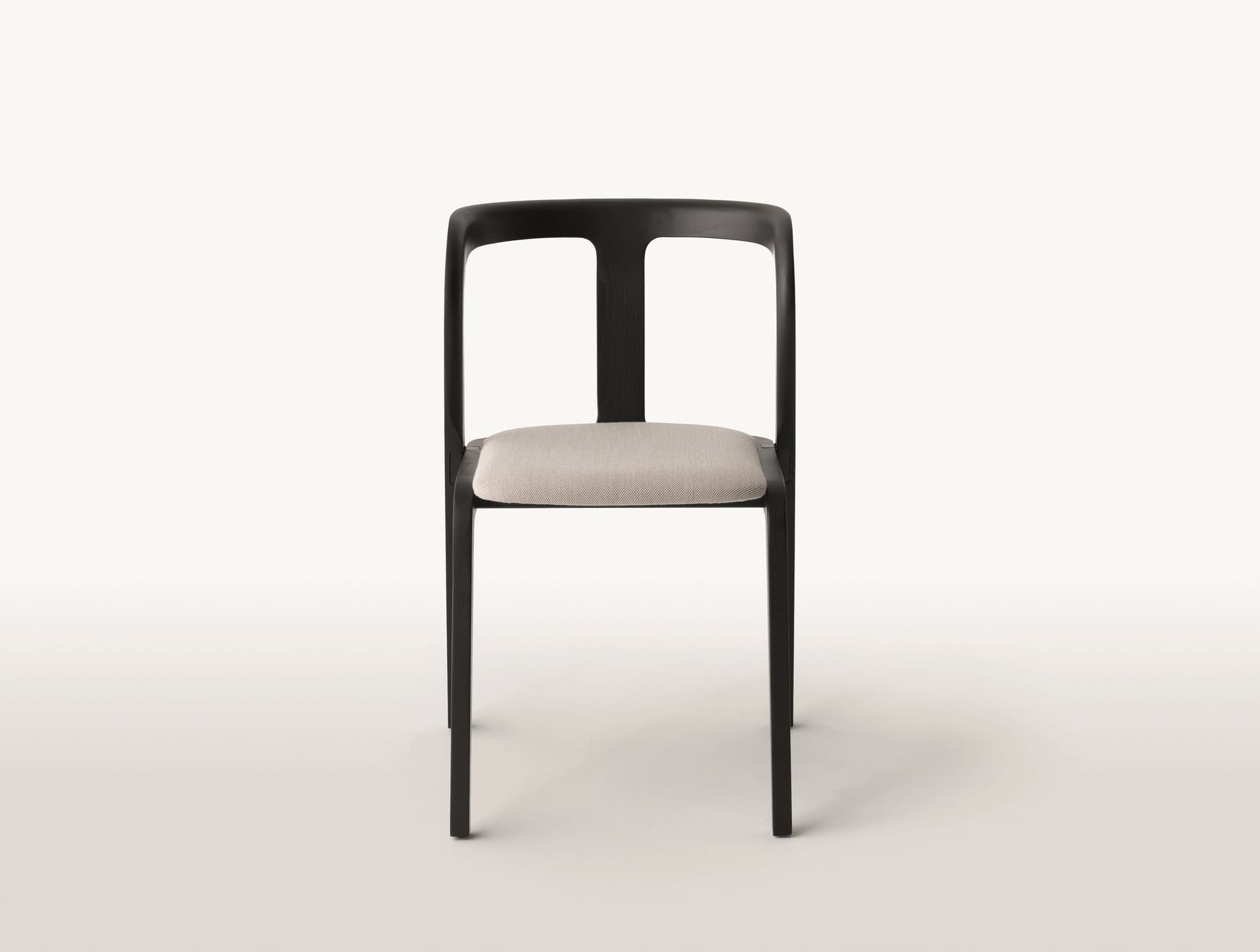 Passoni
GENEA CHAIR
Stackable solid wood chair