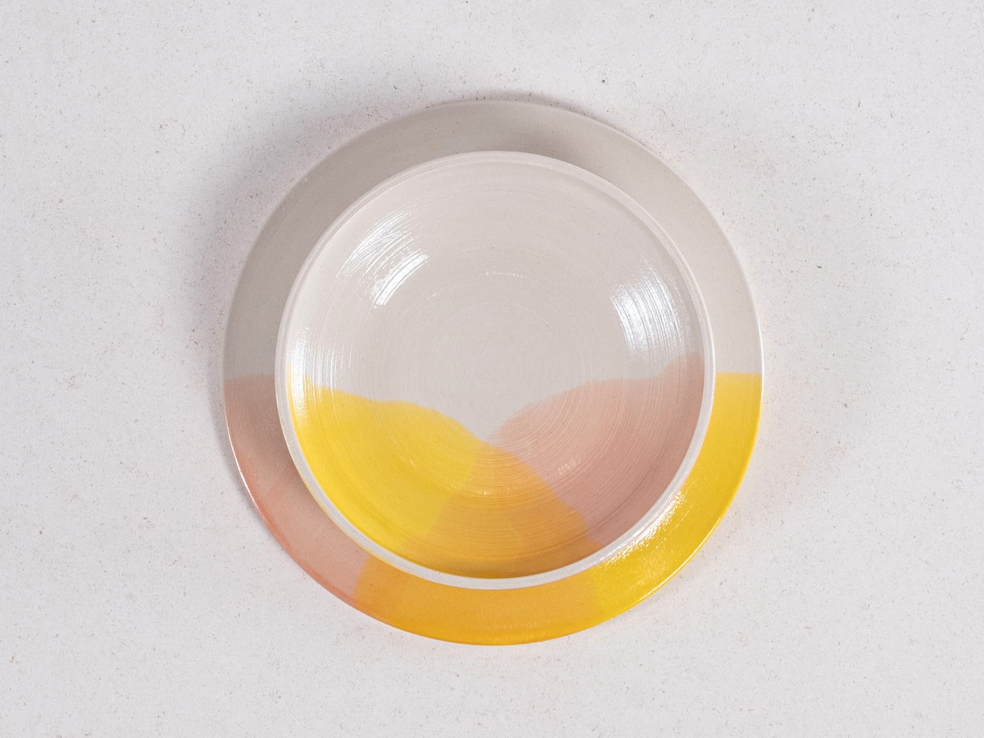 Patrick Jouin Edition
FLIP
Glazed stoneware plates set