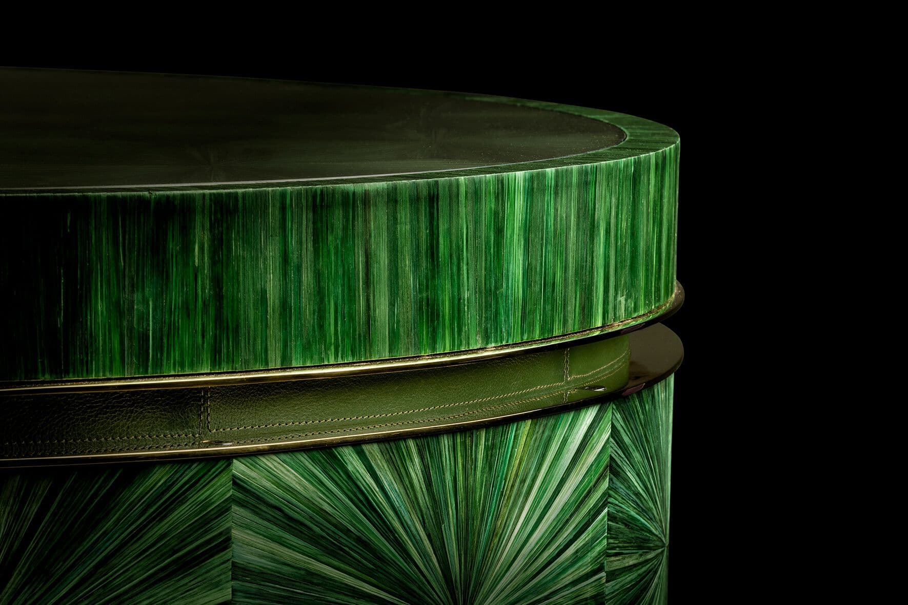 Pieter Adam
TAMTAM
Round coffee table