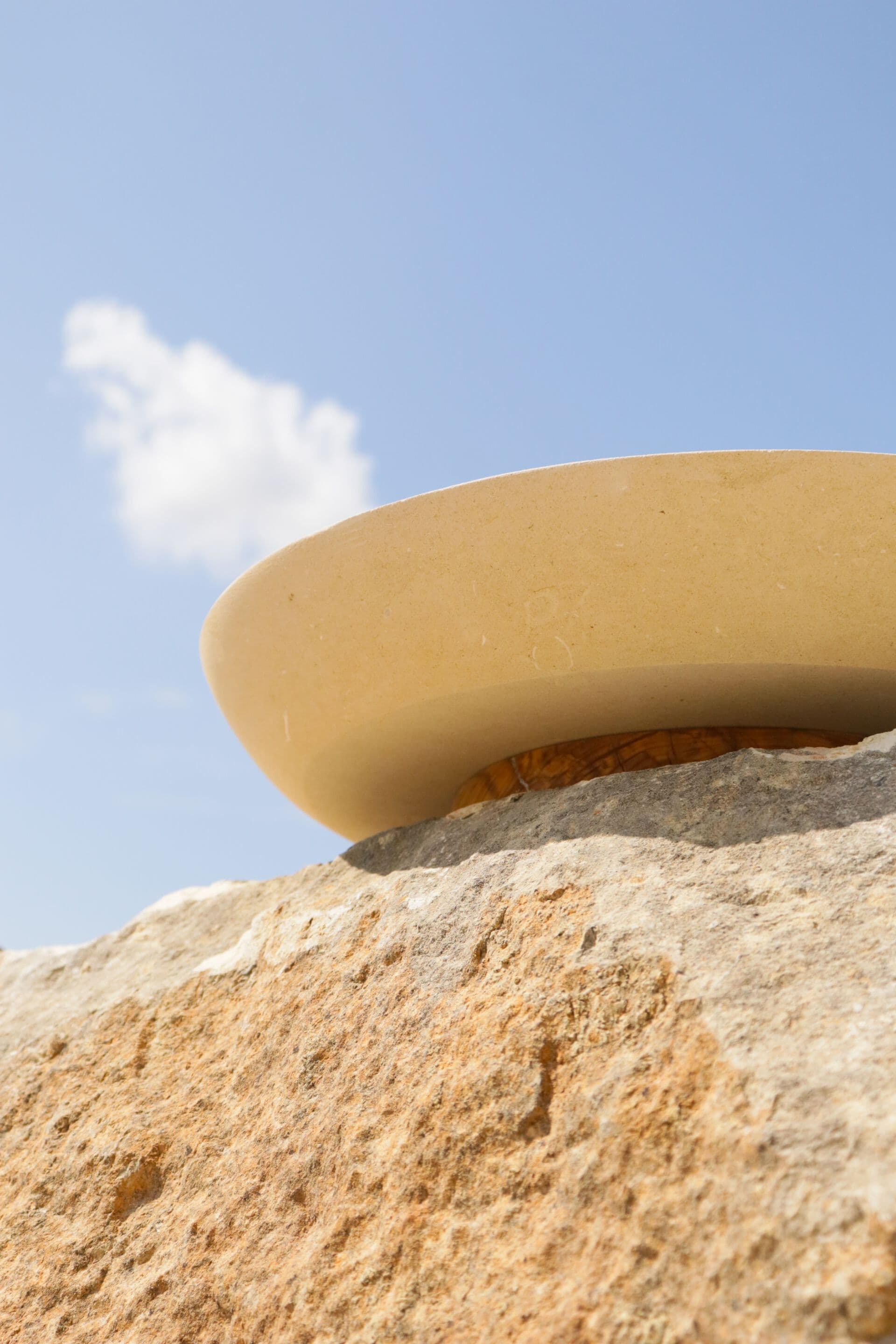 PIMAR
RITO
Lecce stone and olive tree dinner plate