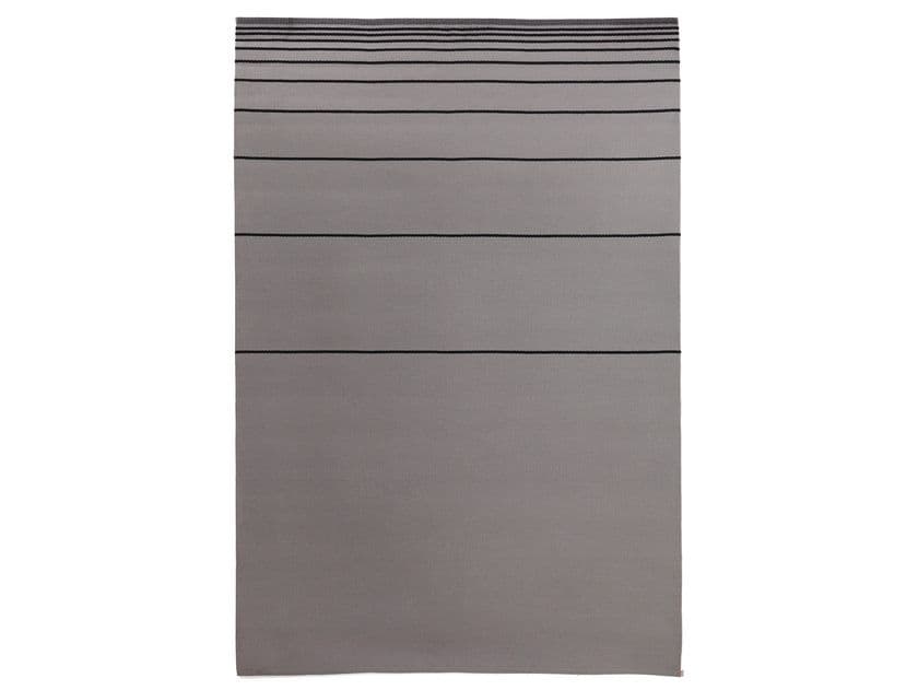 Porro
IMMAGINARIO
Rectangular striped fabric rug