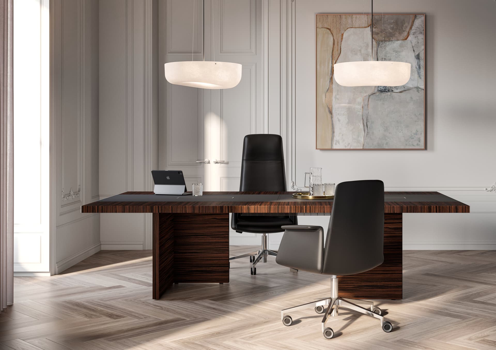 Quadrifoglio Group
E-10
Executive desk