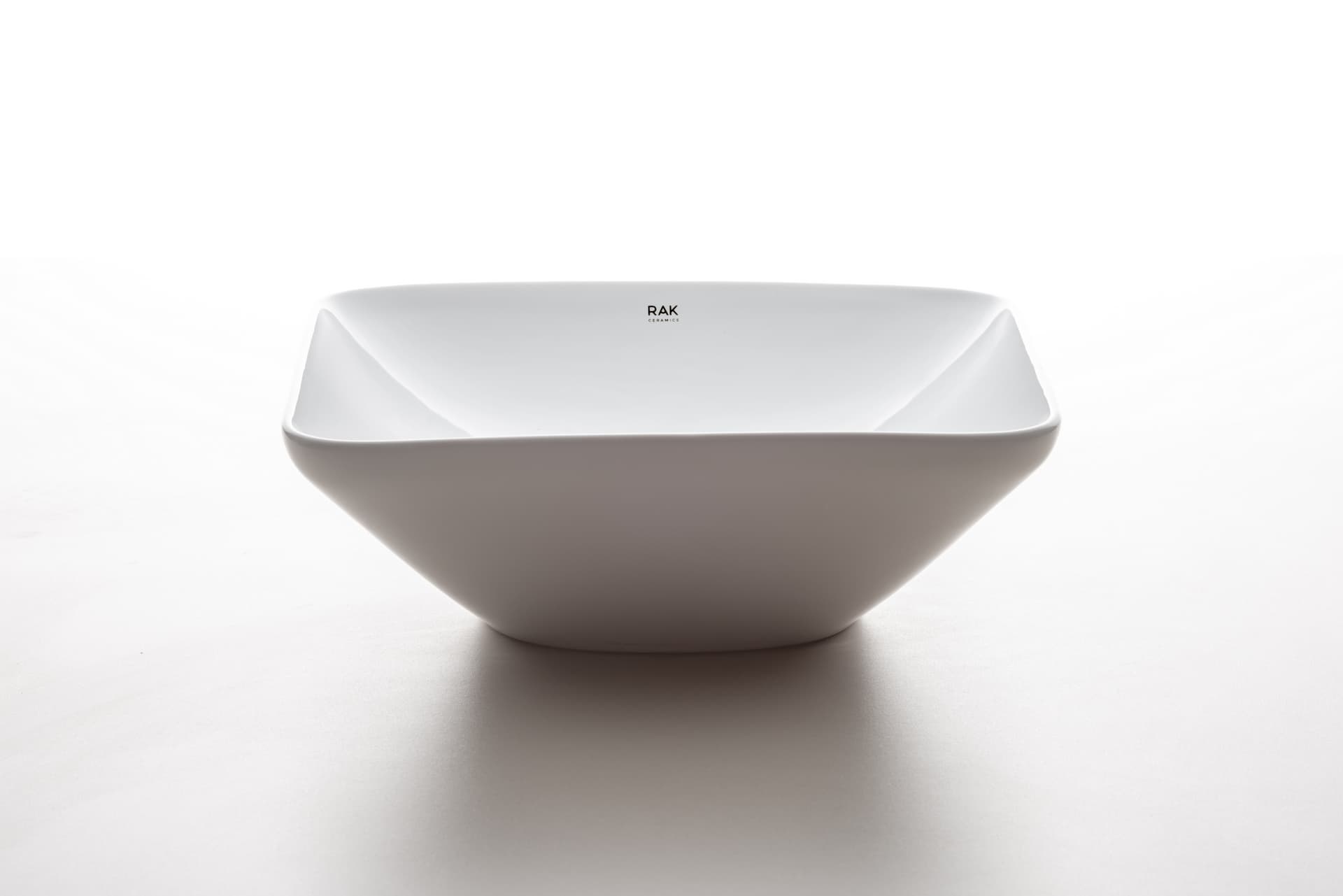 RAK Ceramics
RAK-VARIANT
Square ceramic washbasin
