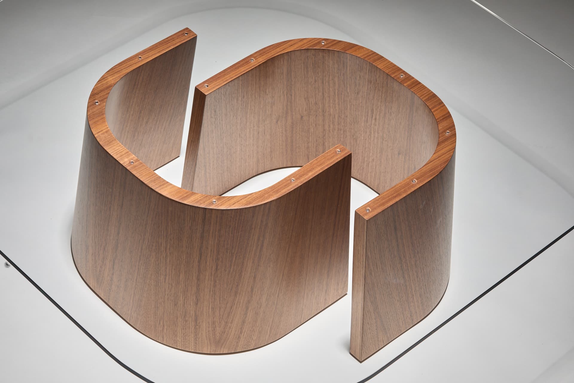 REDA AMALOU DESIGN
OOMA
Square wood and glass coffee table